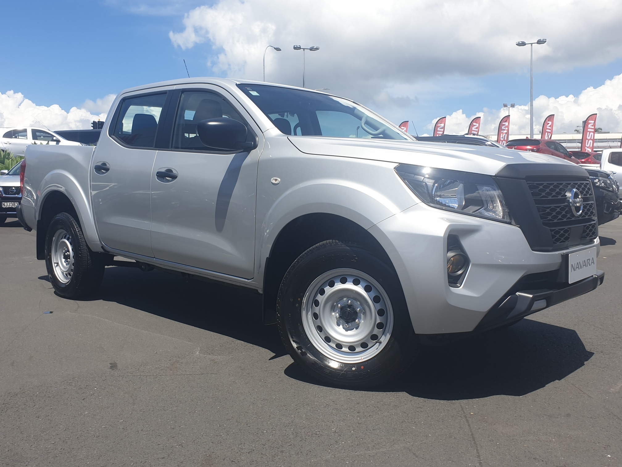 Nissan Navara 2022 SL 2 3D 6MT 2WD