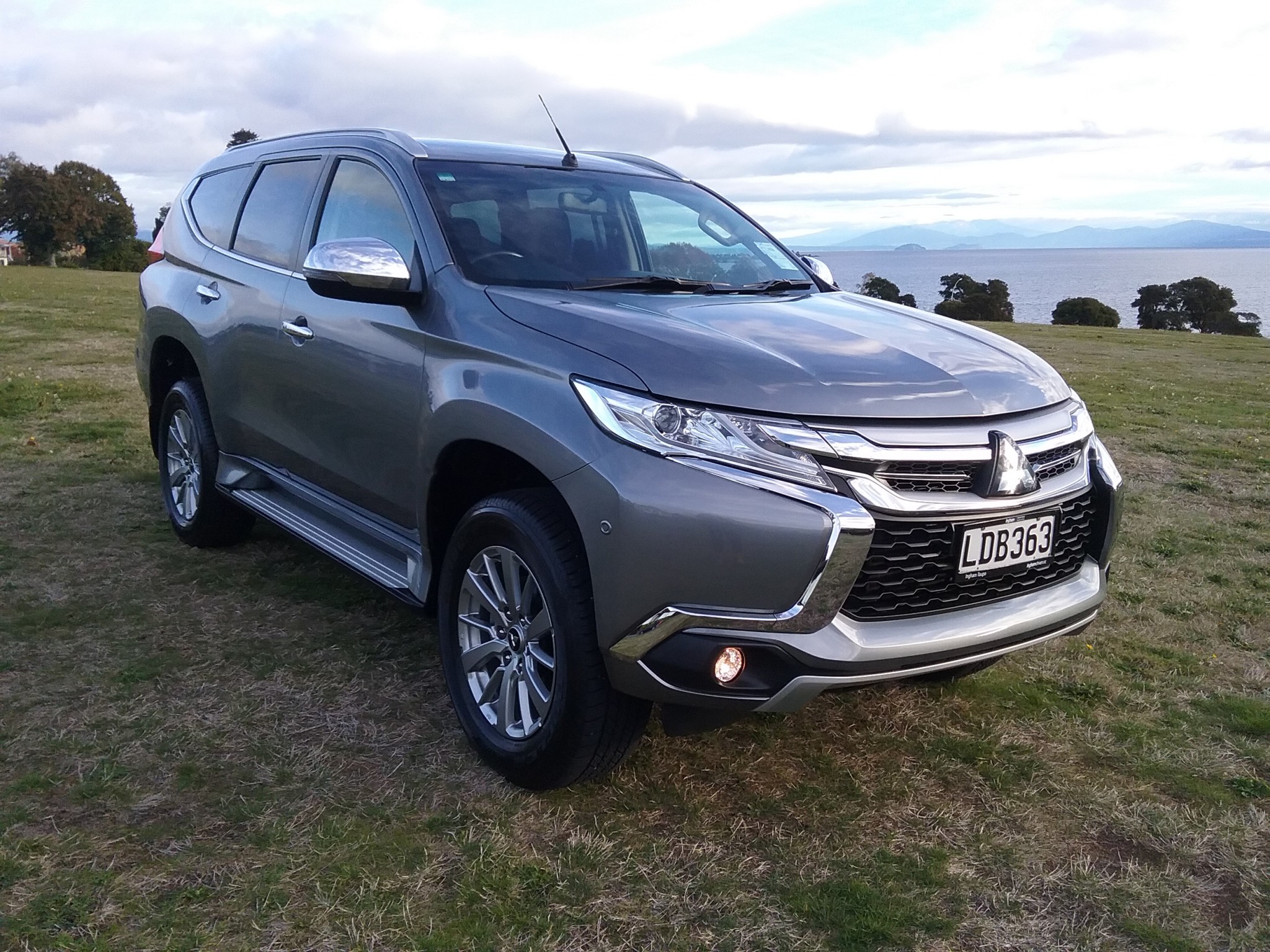 Mitsubishi pajero sport 2018