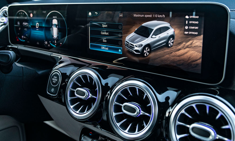 Mercedes-Benz GLA SUV Interior