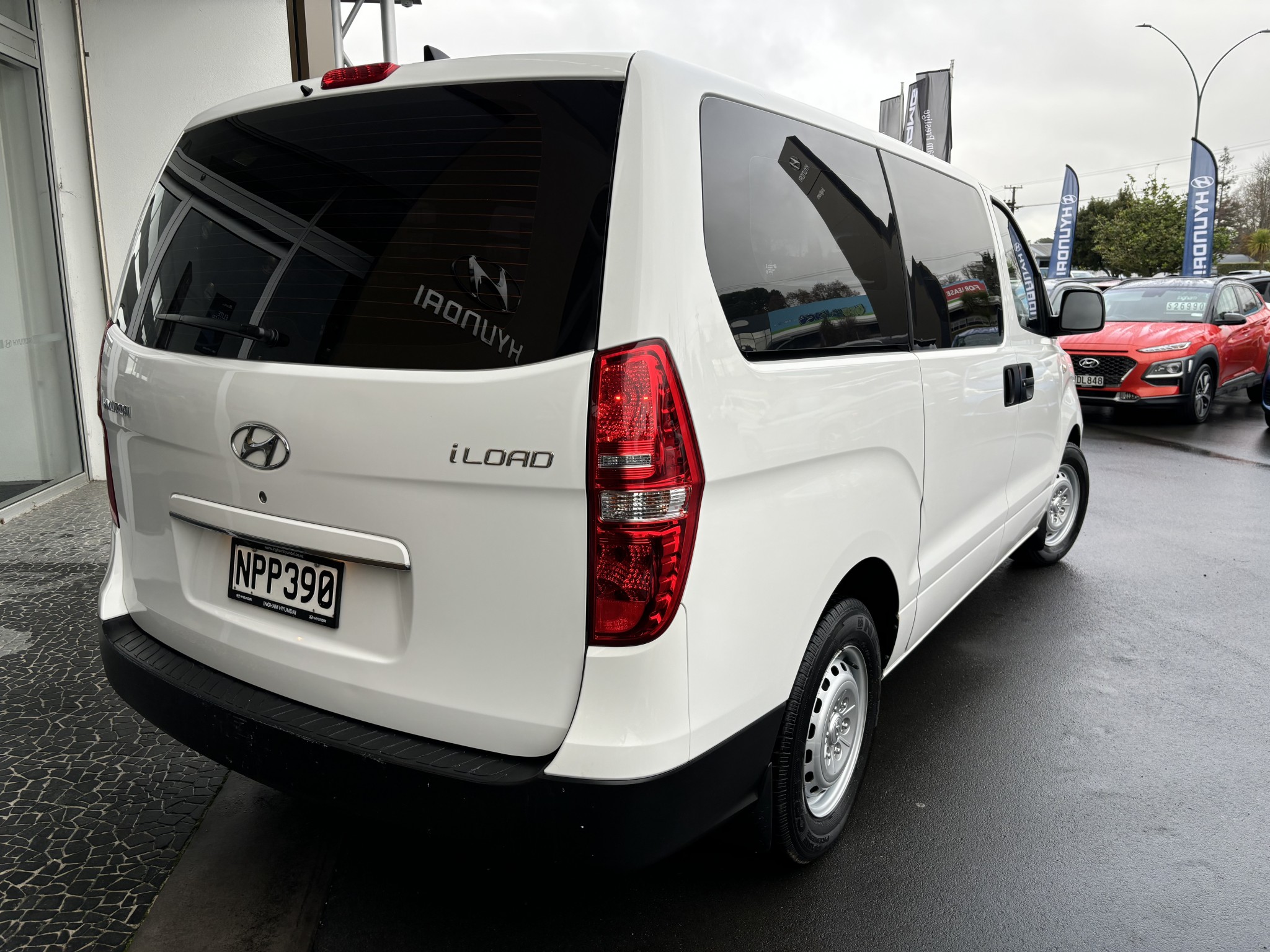 2021 Hyundai iLoad | 2.5 CRDI AUTO | 24131 | 4