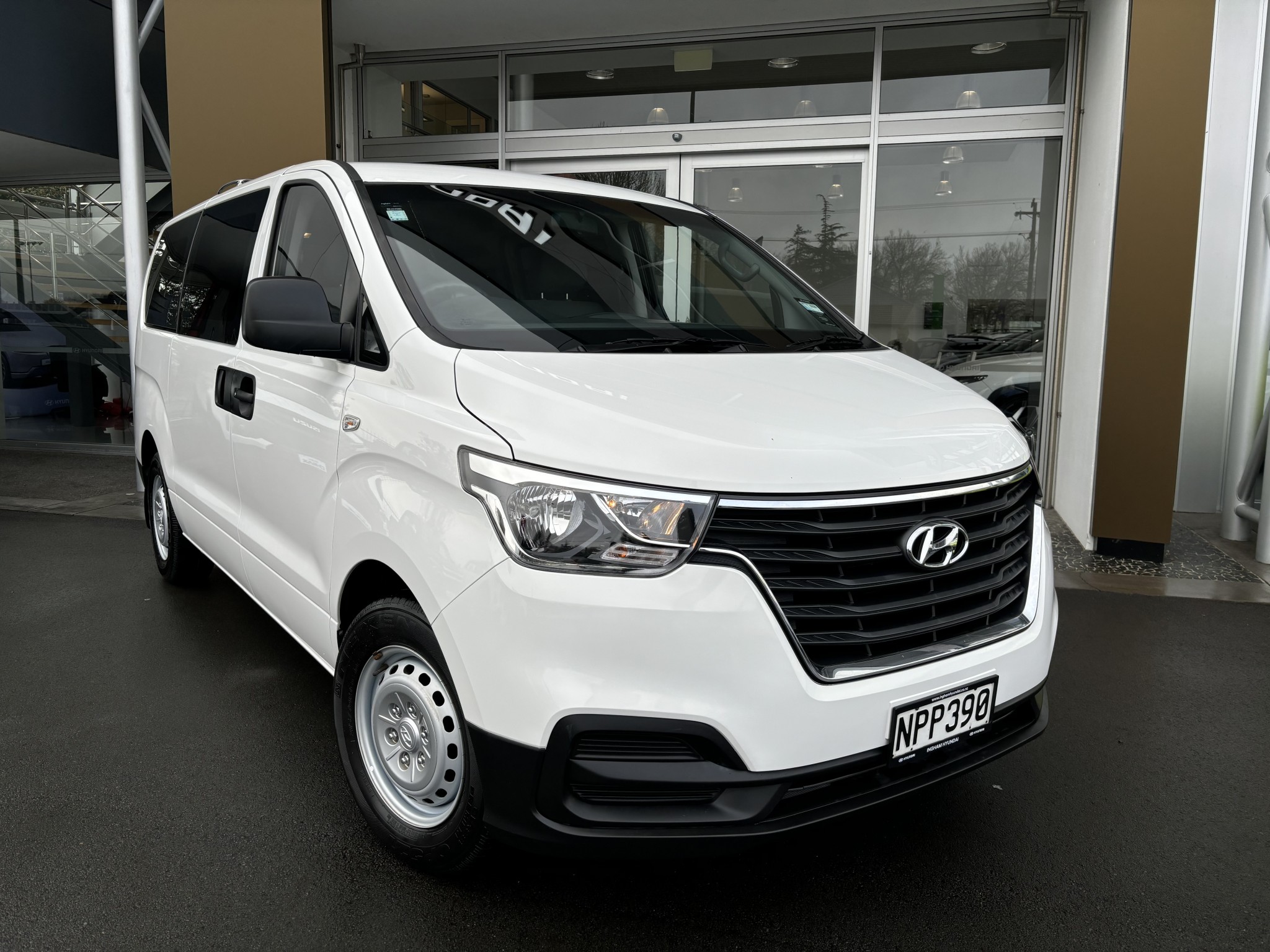 2021 Hyundai iLoad | 2.5 CRDI AUTO | 24131 | 6