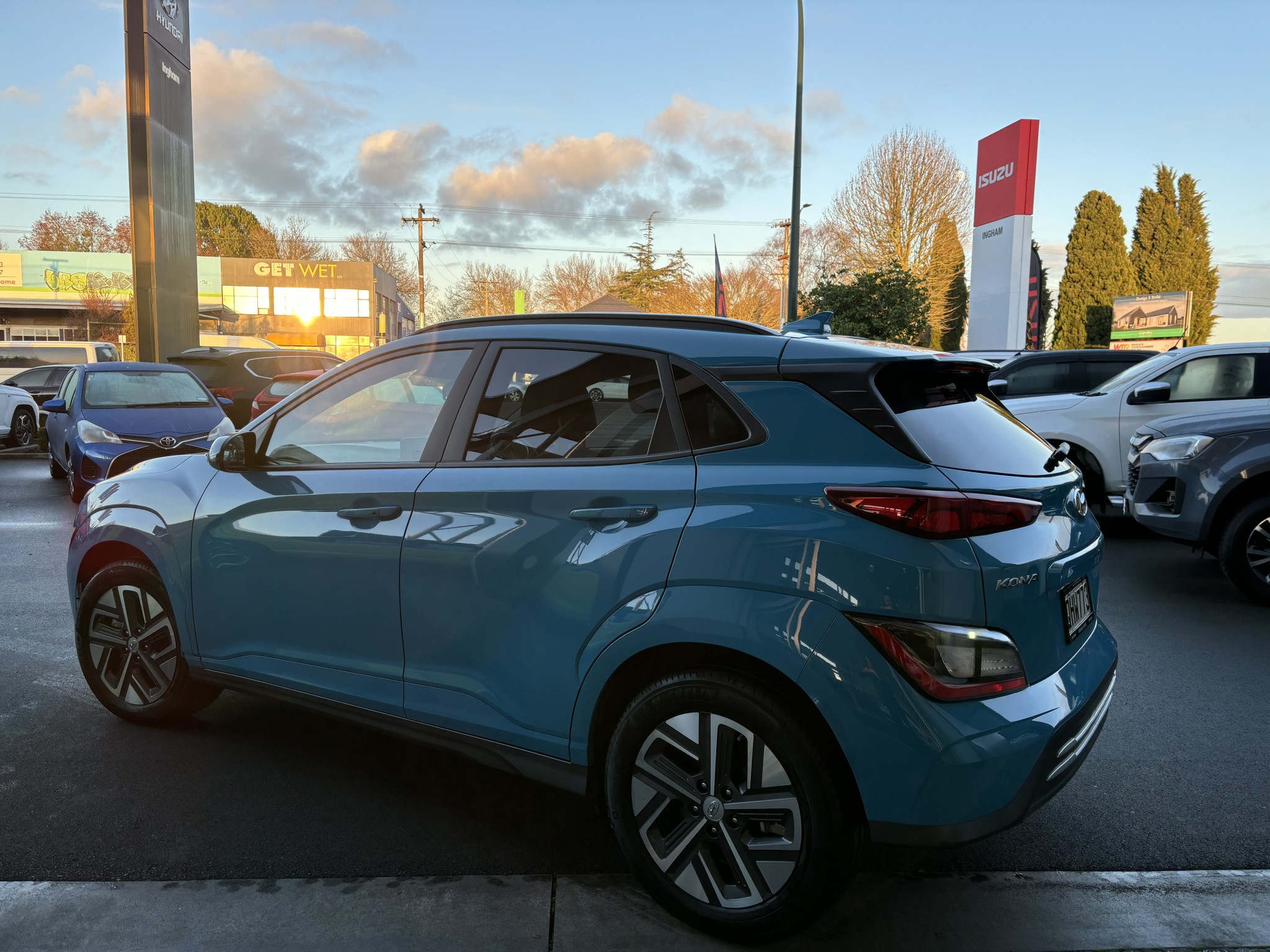 2023 Hyundai Kona | EV 64KWH 150KW/EV/FD | 24169 | 3