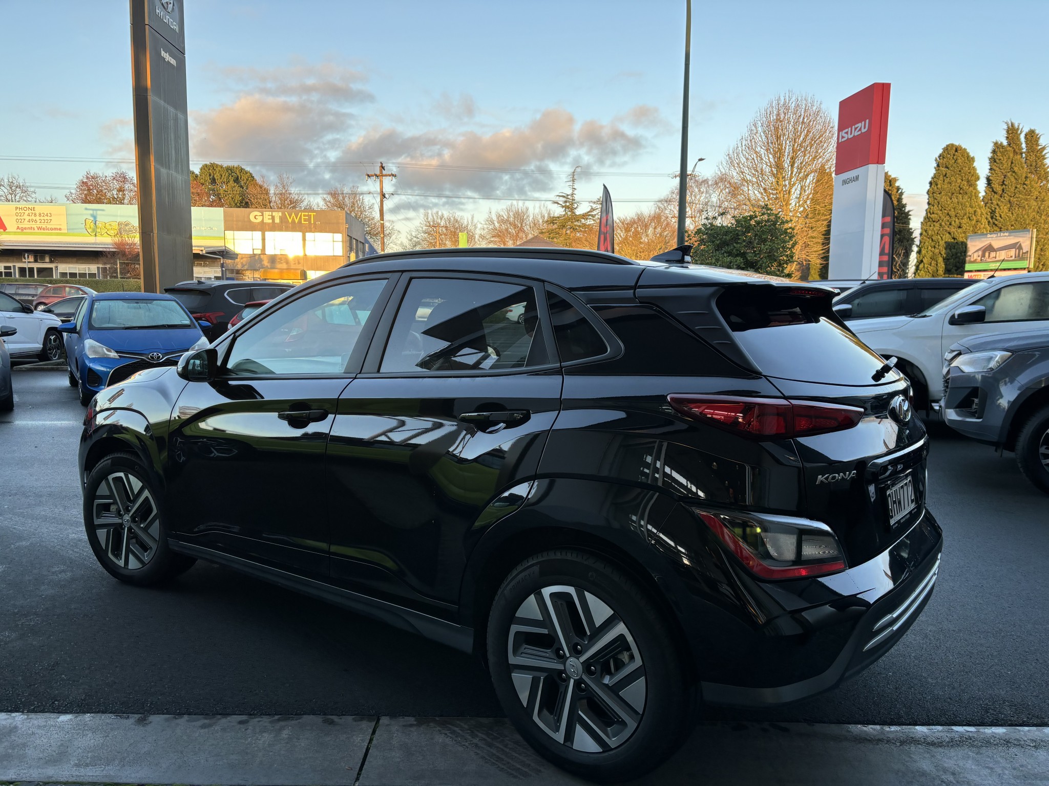 2023 Hyundai Kona | EV 64KWH/EV/FD | 24170 | 3