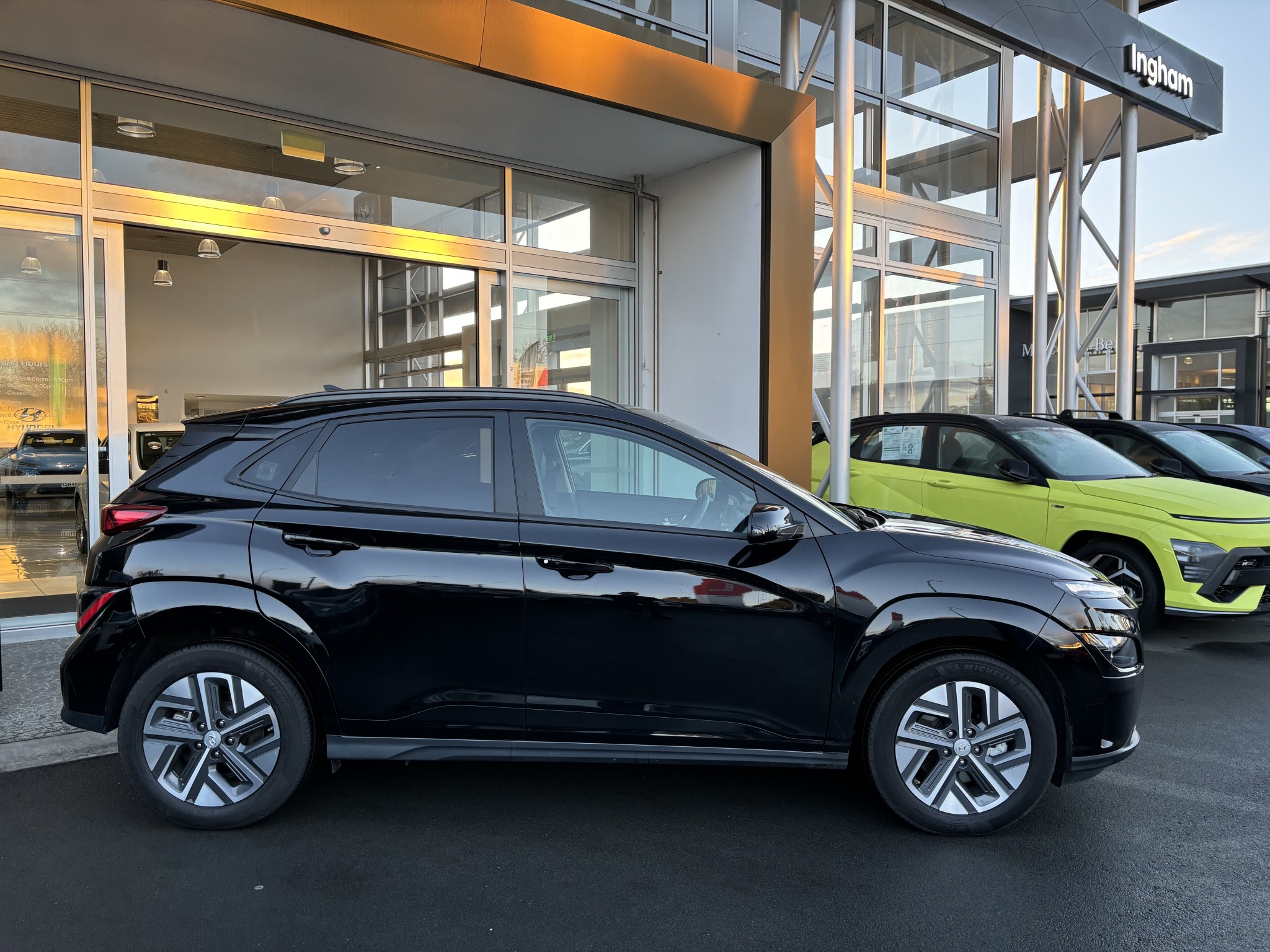 2023 Hyundai Kona | EV 64KWH/EV/FD | 24170 | 5