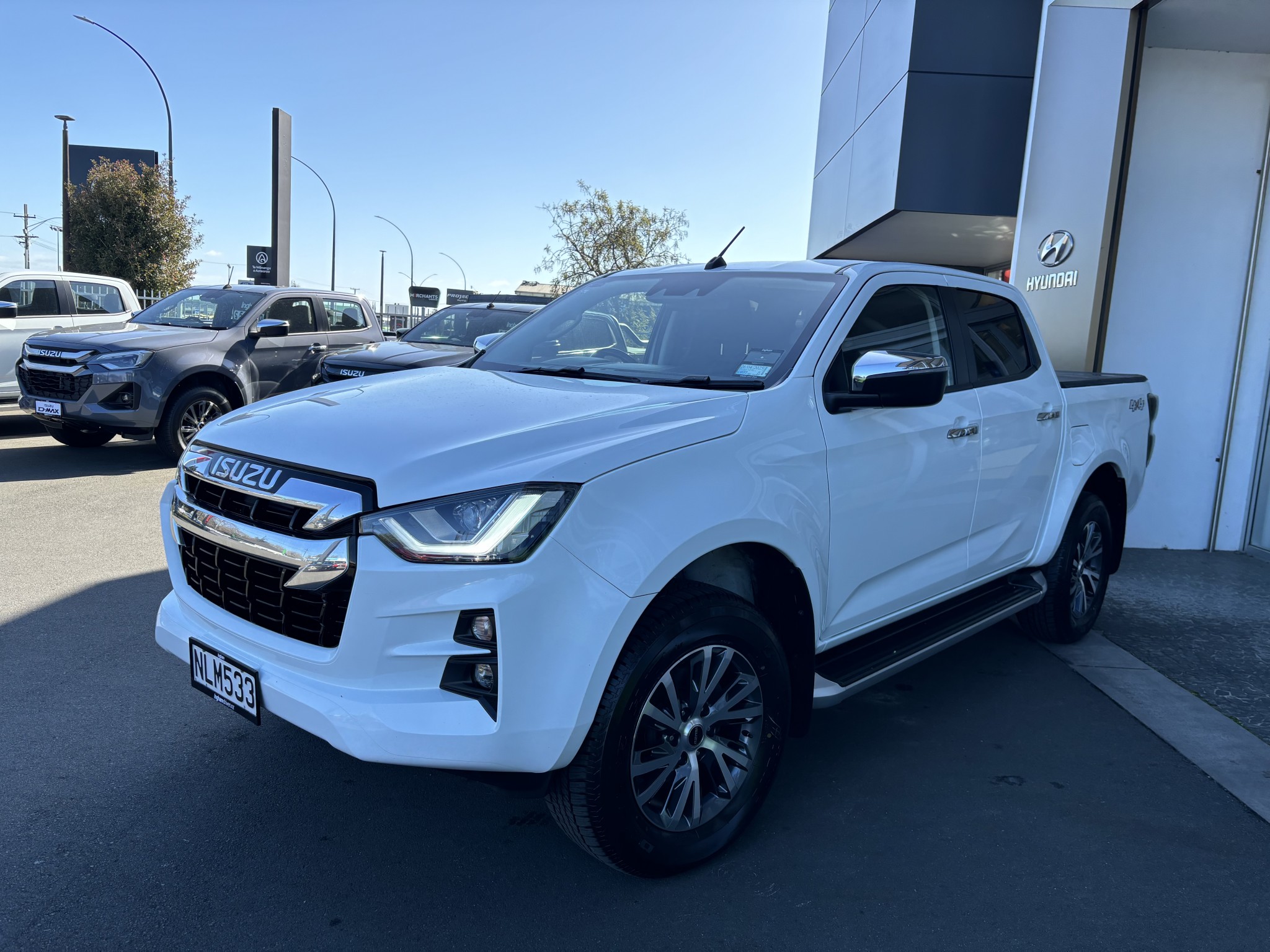 2021 Isuzu D-MAX | LS 3.0D 4WD | 24365 | 2