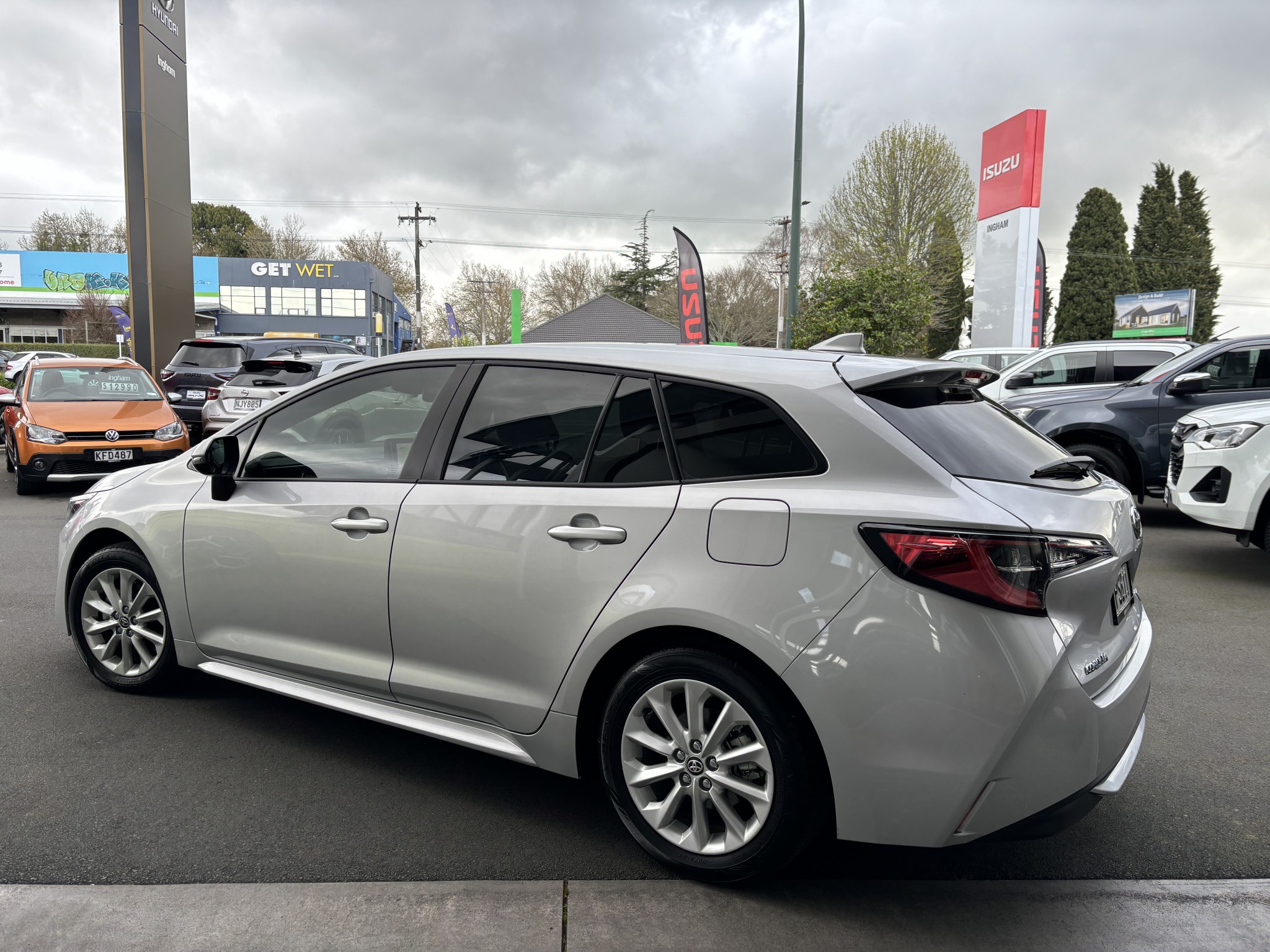 2023 Toyota Corolla | GX Hybrid Wagon | 24623 | 3