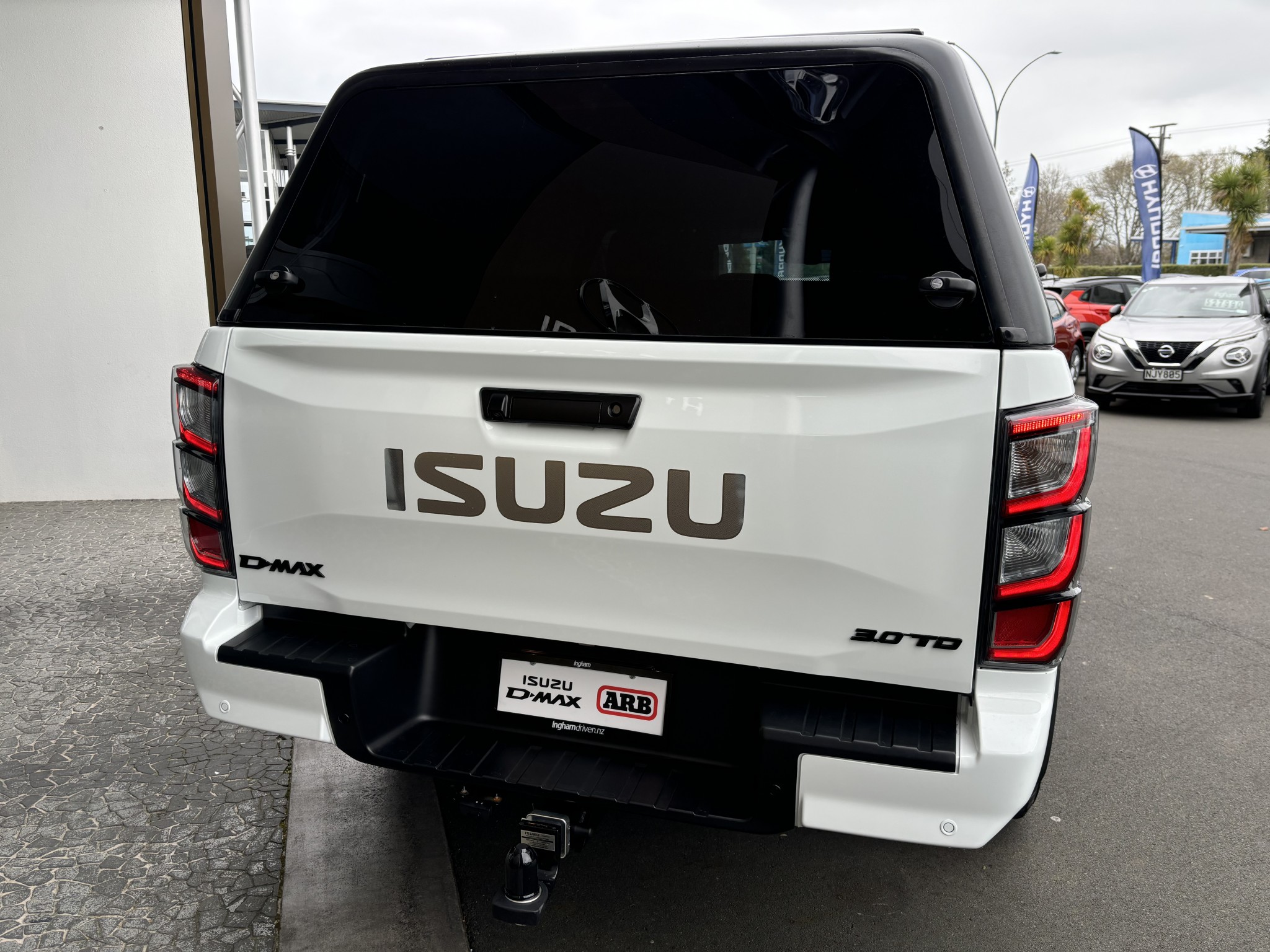 2024 Isuzu D-MAX | LS 3.0D 4WD | 24664 | 7