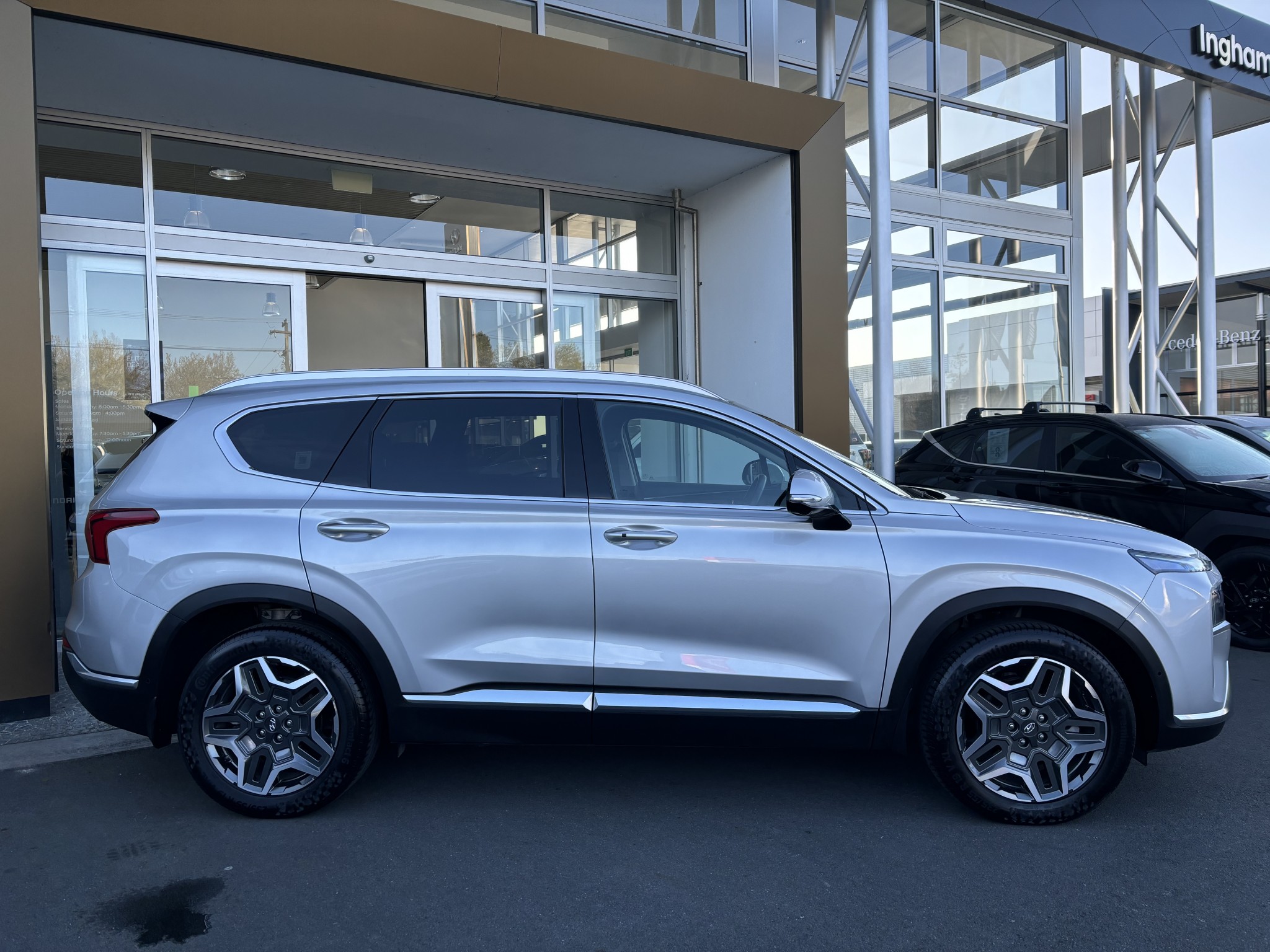 2023 Hyundai Santa Fe | TM HYBRID LIMITED | 24692 | 5