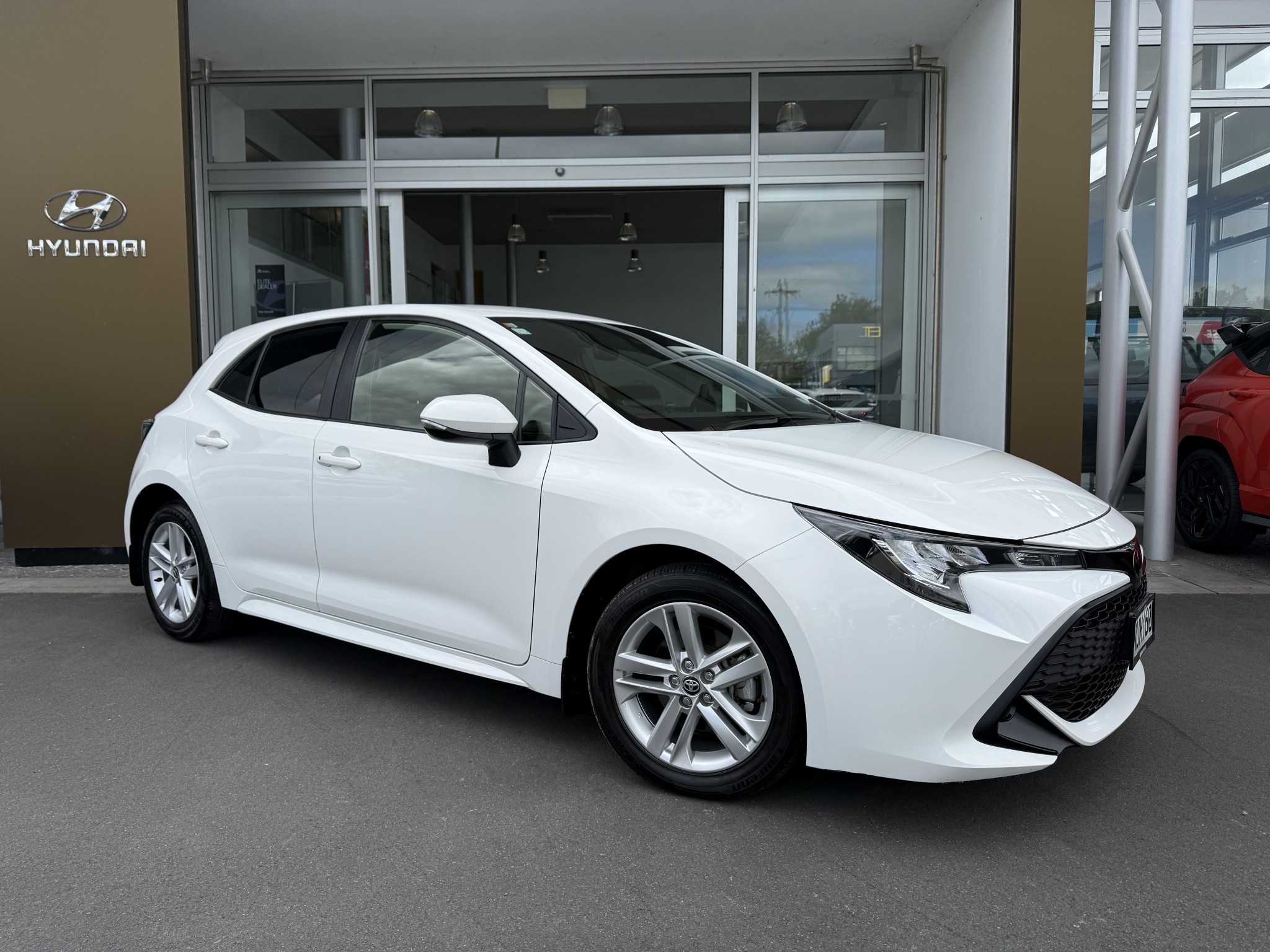 2021 Toyota Corolla | GX 2.0P/10CVT | 24988 | 1