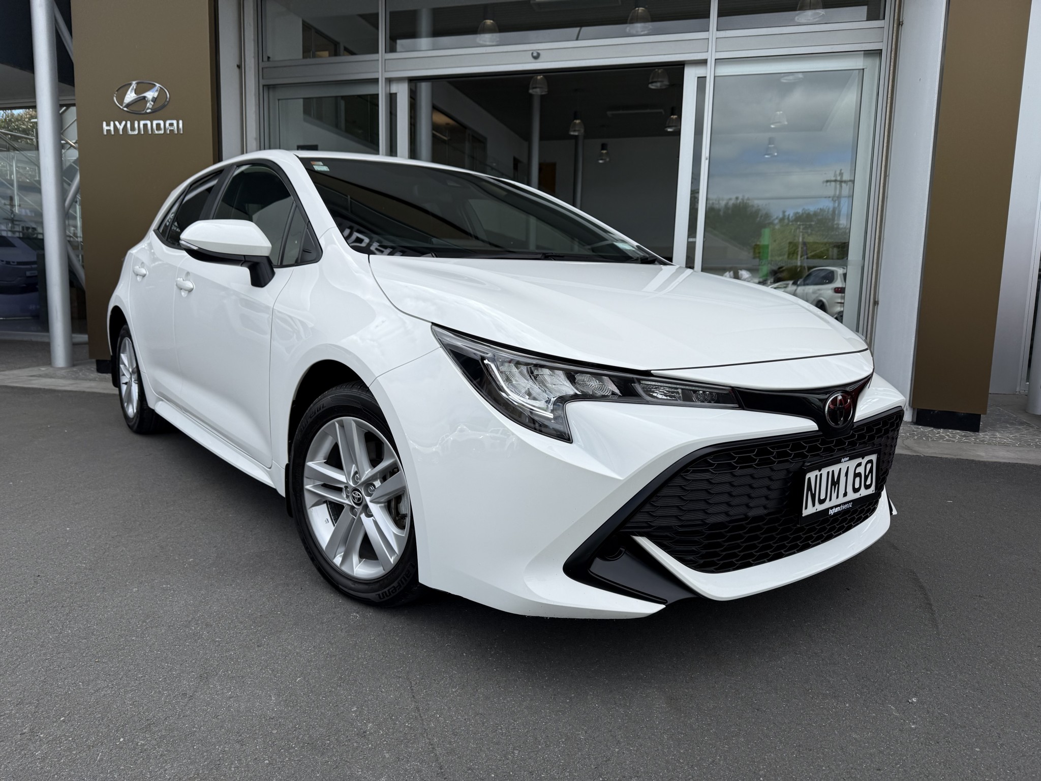 2021 Toyota Corolla | GX 2.0P/10CVT | 24988 | 6