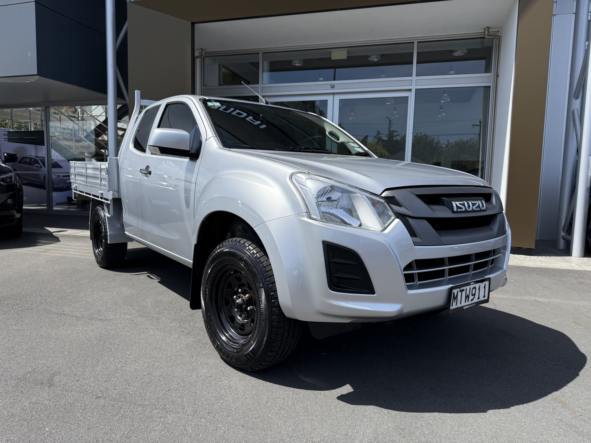 2020 Isuzu D-MAX | LX 3.0D/4WD | 25075 | 5