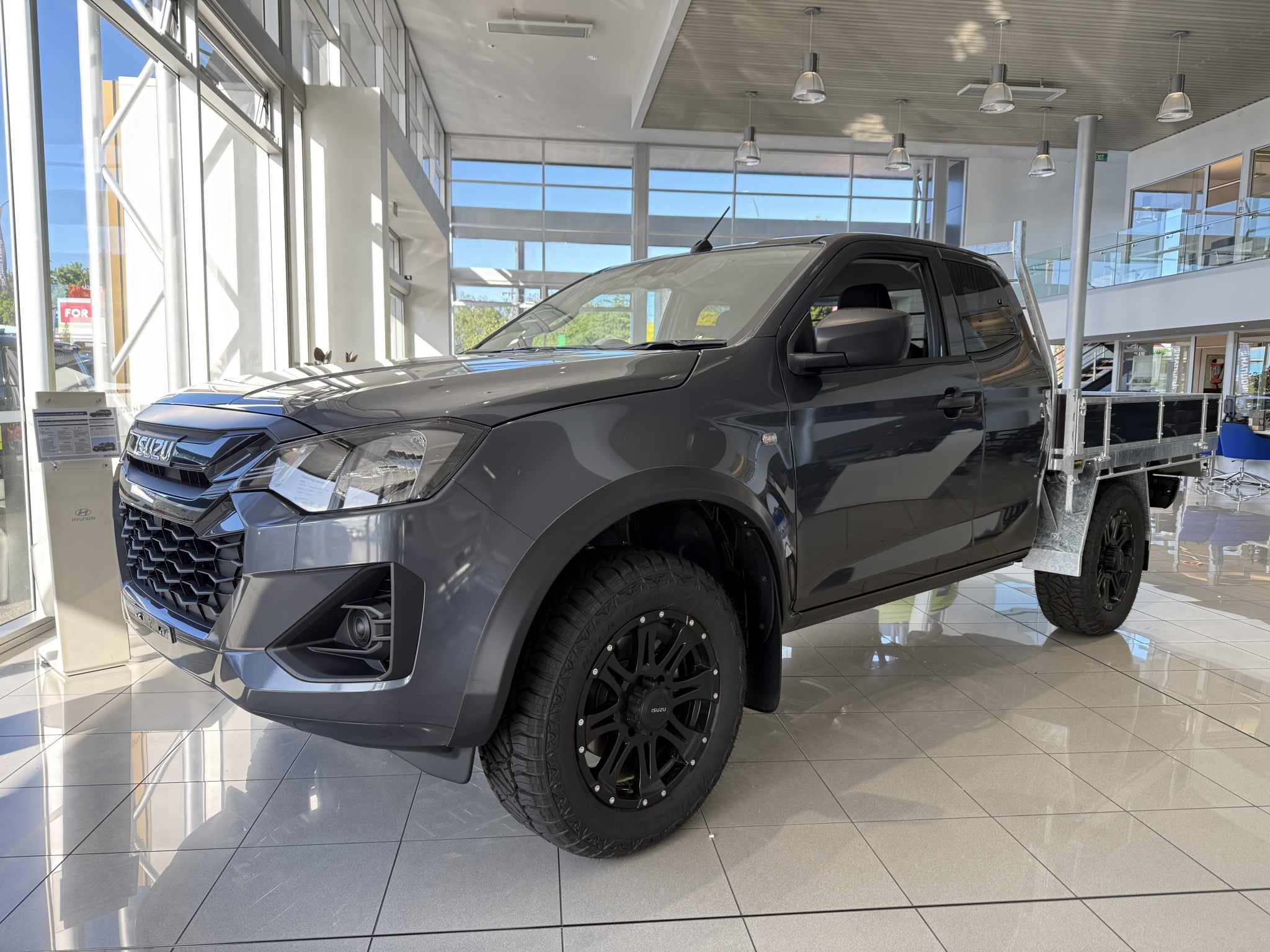 2024 Isuzu D-MAX | LX SPACE CAB 4WD  | 25168 | 1