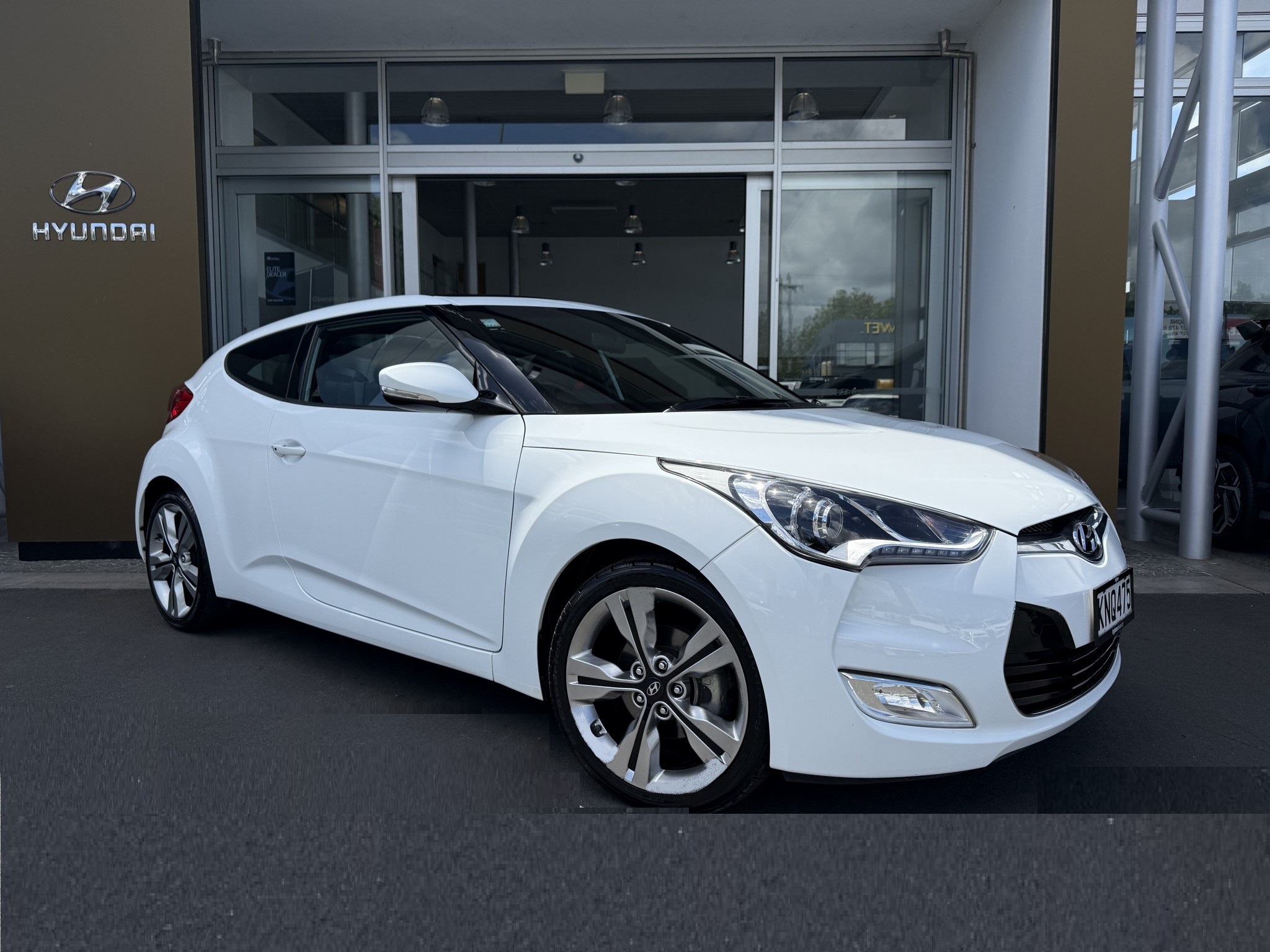 2017 Hyundai Veloster | 1.6 DCT Elite | 25175 | 1