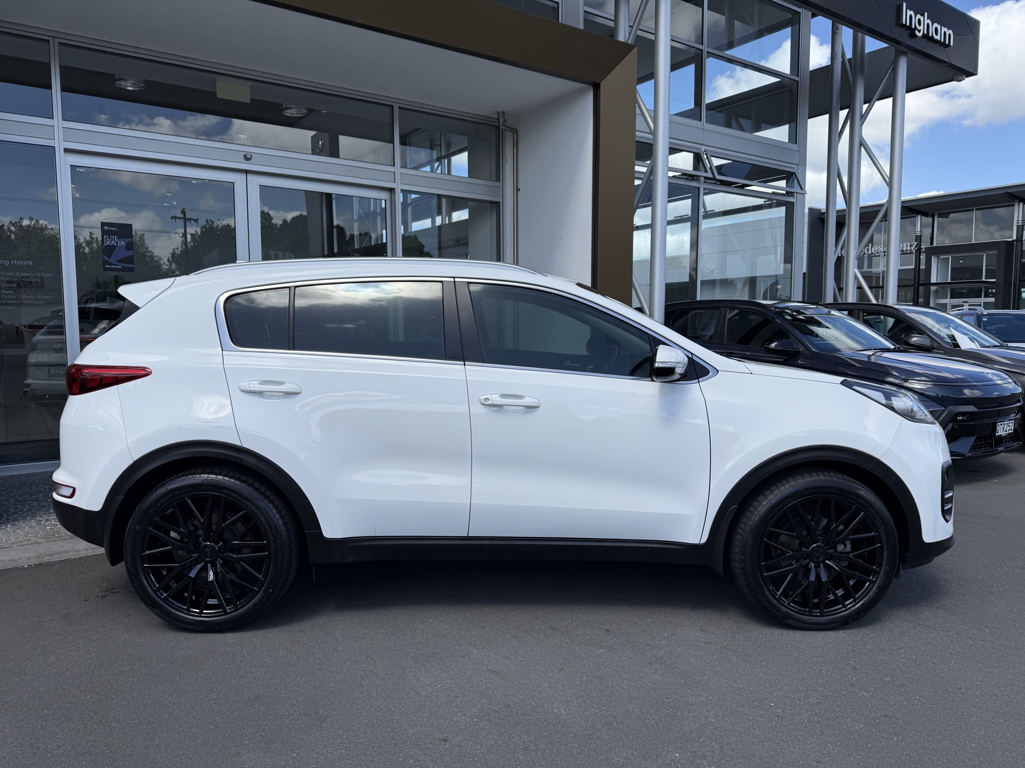 2018 Kia Sportage | URBAN LX 2.0P | 25162 | 5