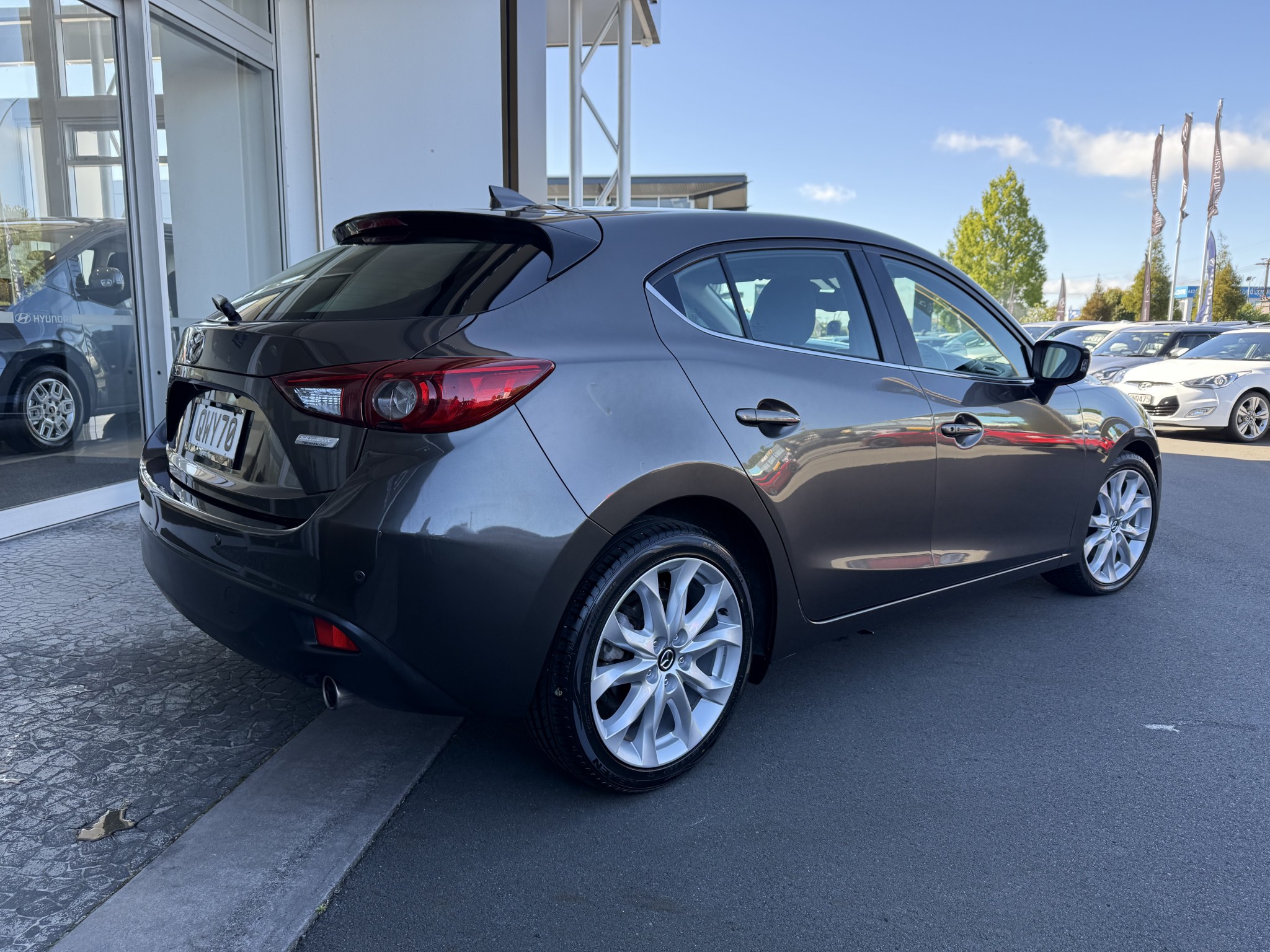 2015 Mazda 3 | SP25 2.5P AUTO | 25230 | 4