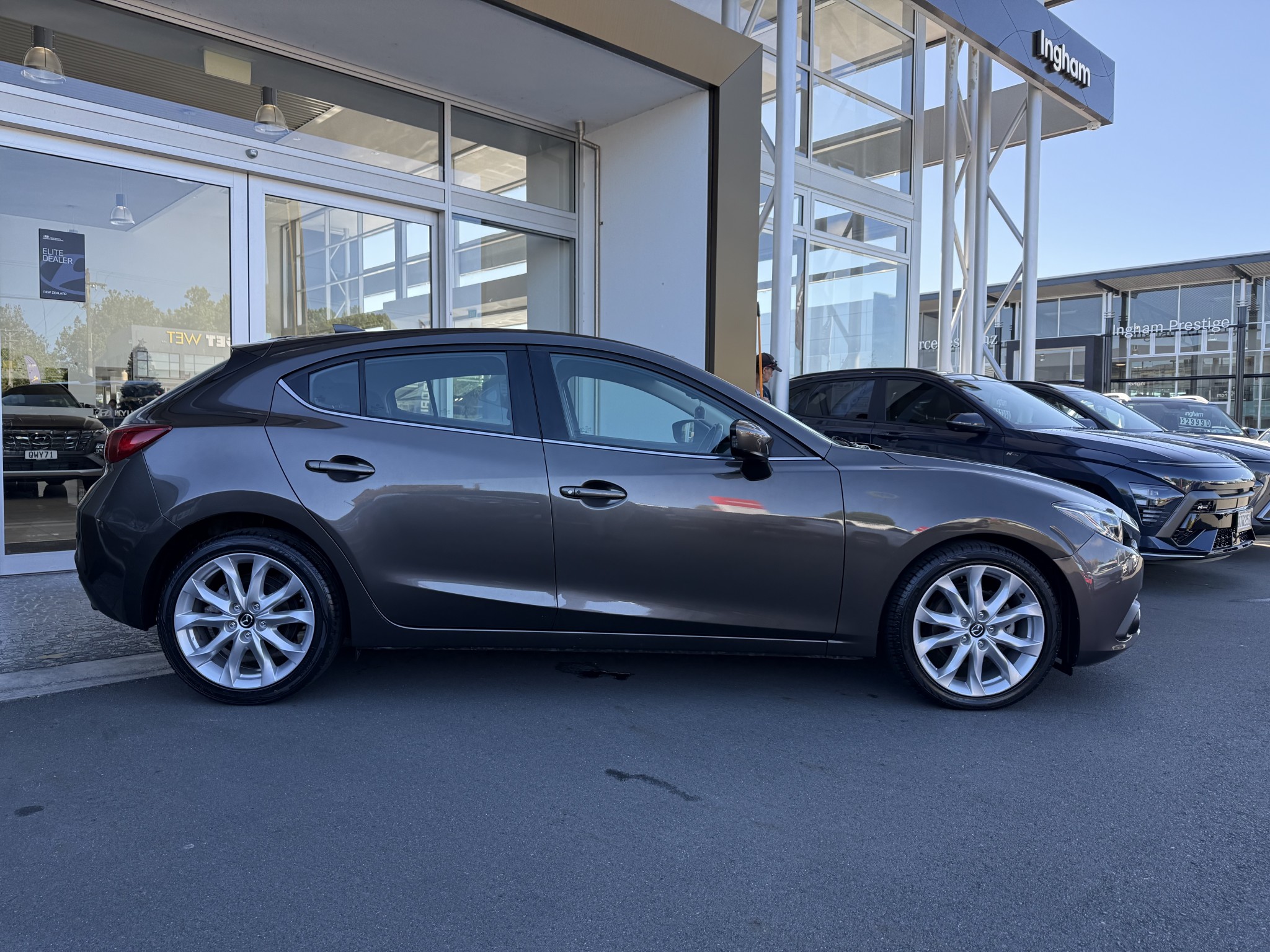 2015 Mazda 3 | SP25 2.5P AUTO | 25230 | 5