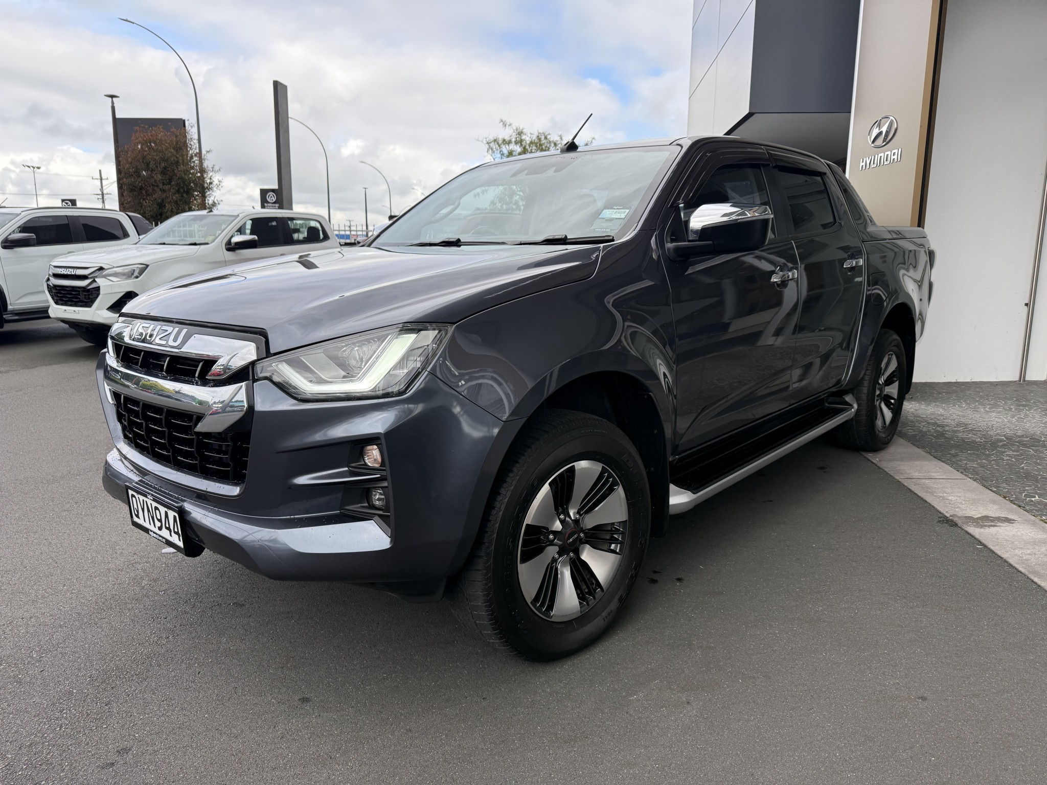 2021 Isuzu D-MAX | LS 2WD 3.0D | 25297 | 2