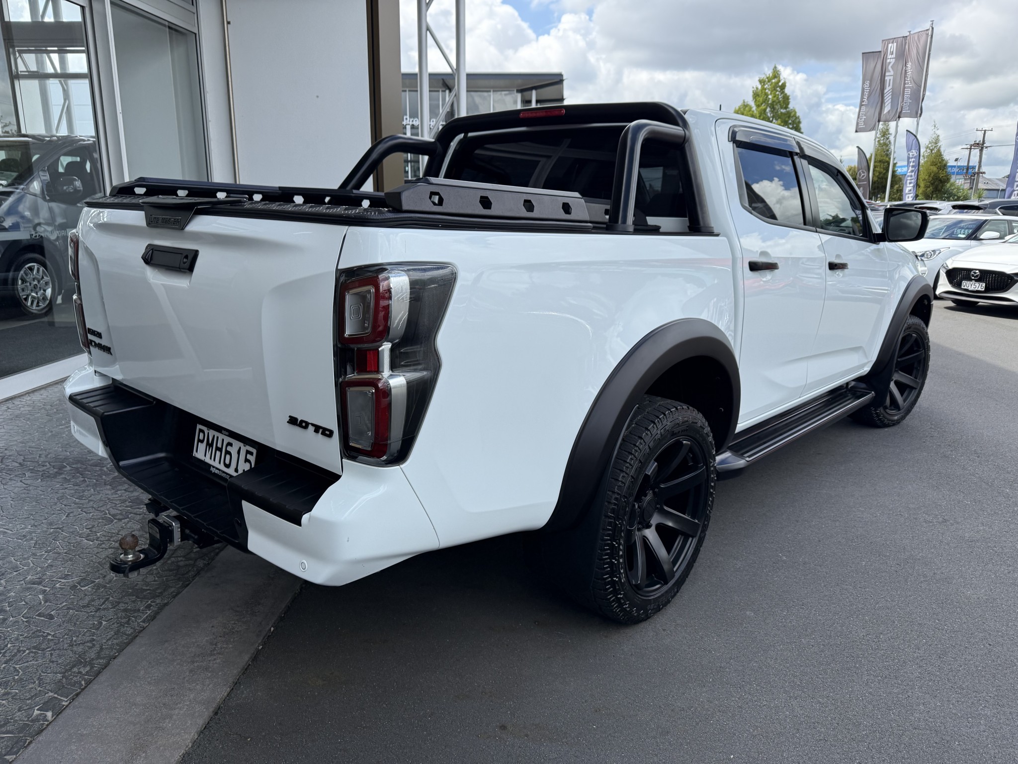 2022 Isuzu D-MAX | LS 3.0D 4WD | 25317 | 4