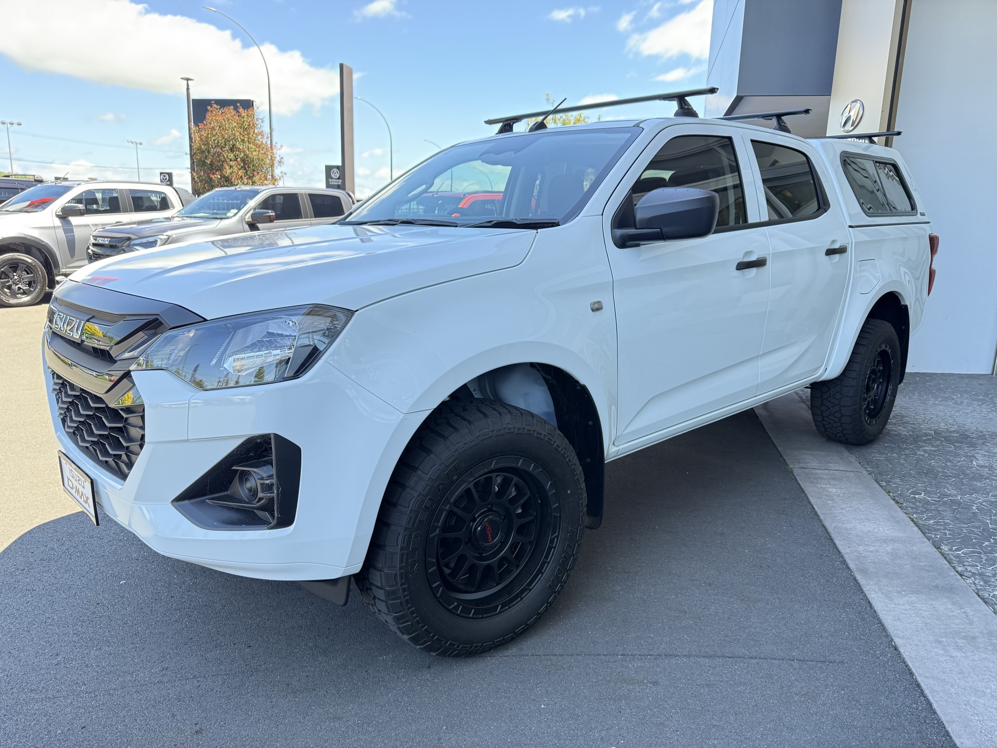 2024 Isuzu D-MAX | LX 3.0D 2WD | 25416 | 2