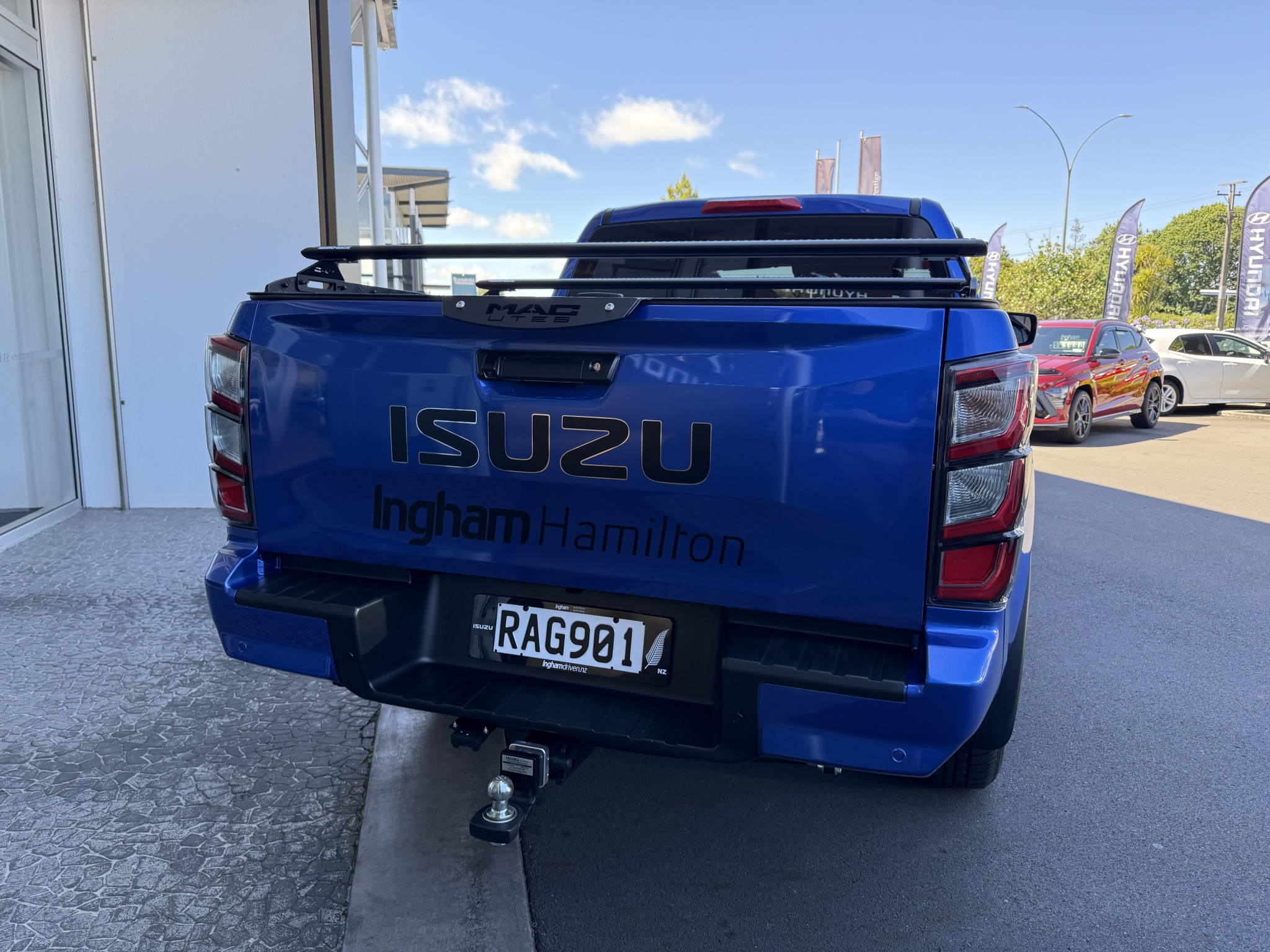 2025 Isuzu D-MAX | LS 3.0D 4WD | 25576 | 7