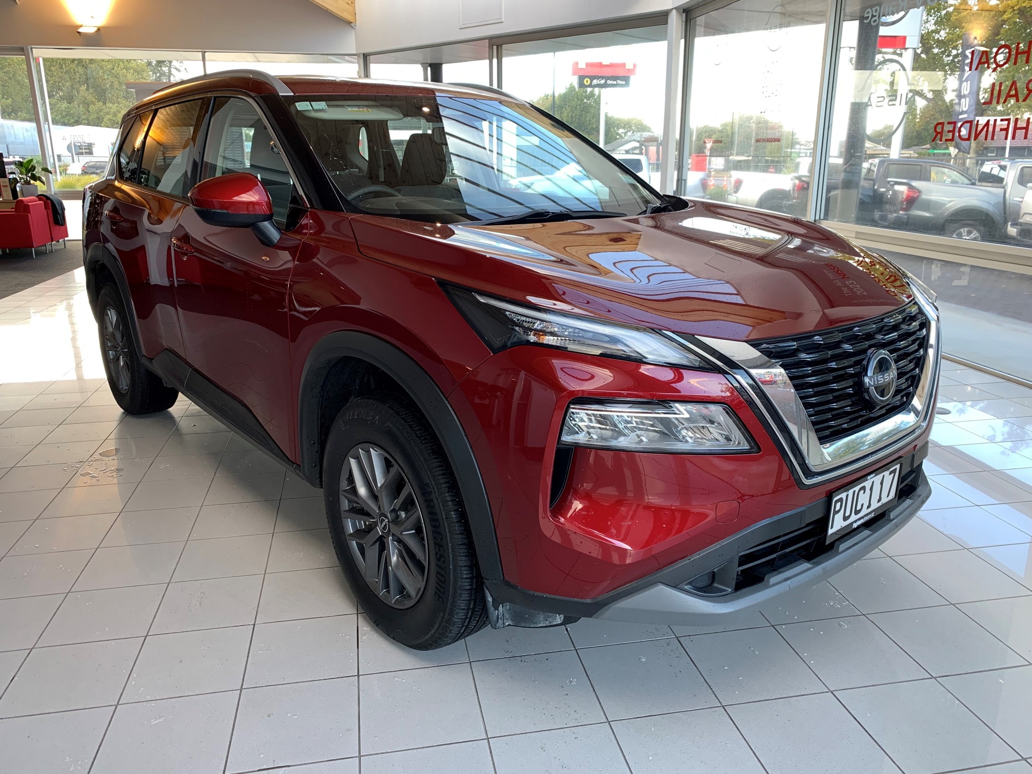 2023 Nissan X-Trail | ST 2.5P/4WD/CVT | 23204 | 1