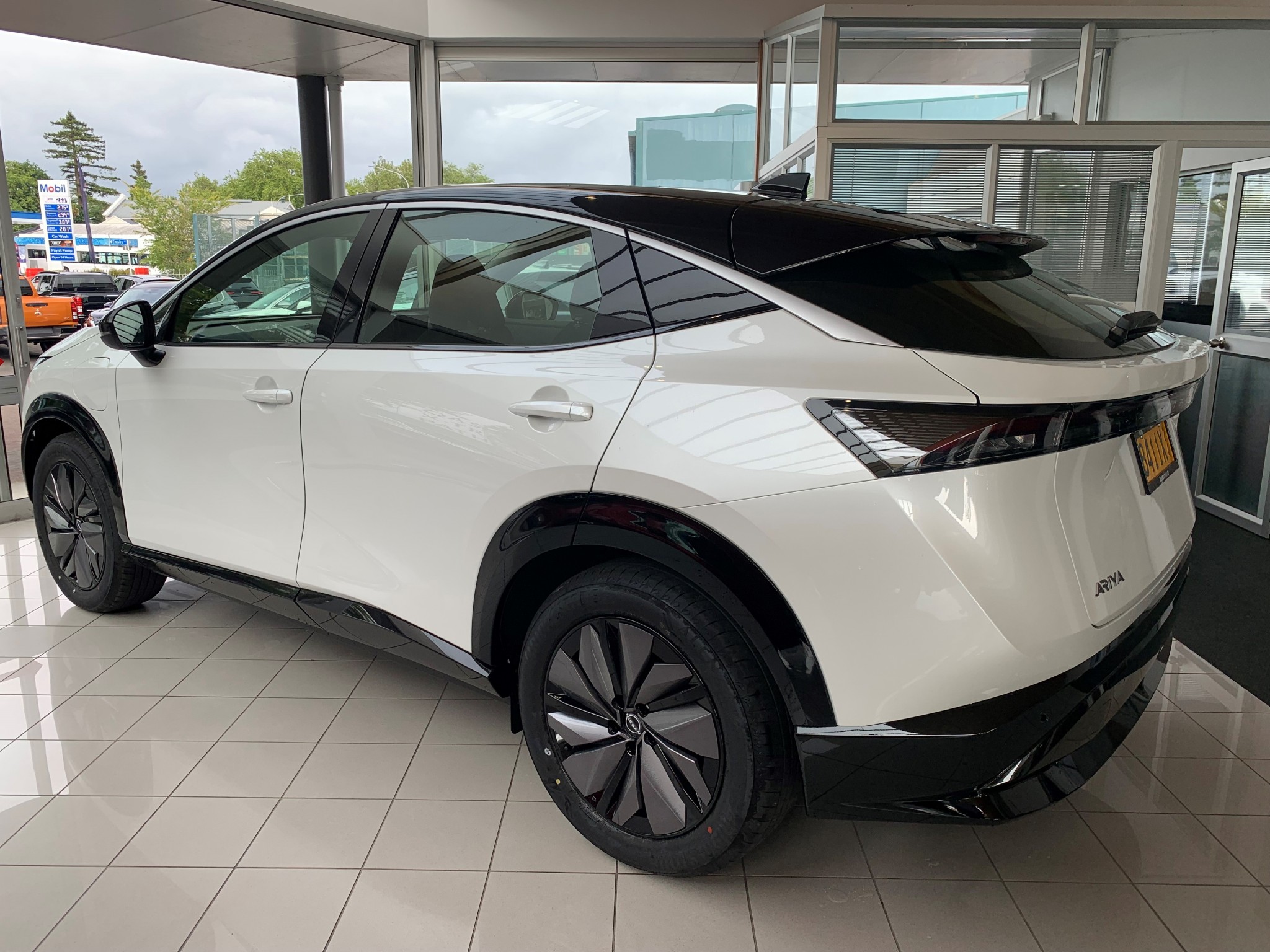 2024 Nissan Ariya | ENGAGE 63KWH | 25187 | 5