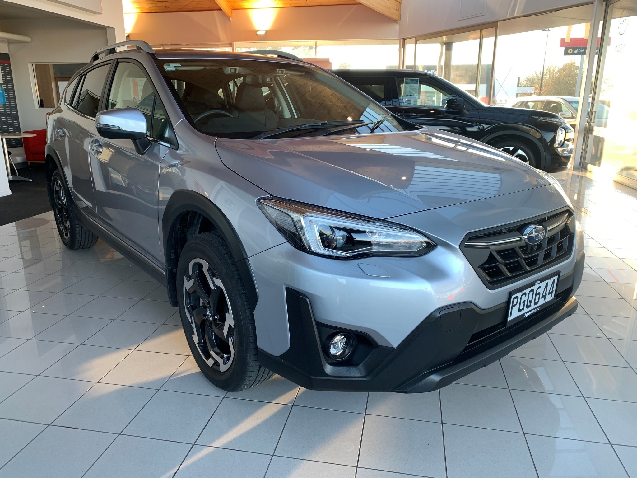 2022 Subaru XV | PREMIUM 2.0P/4WD/7AT | 23965 | 1