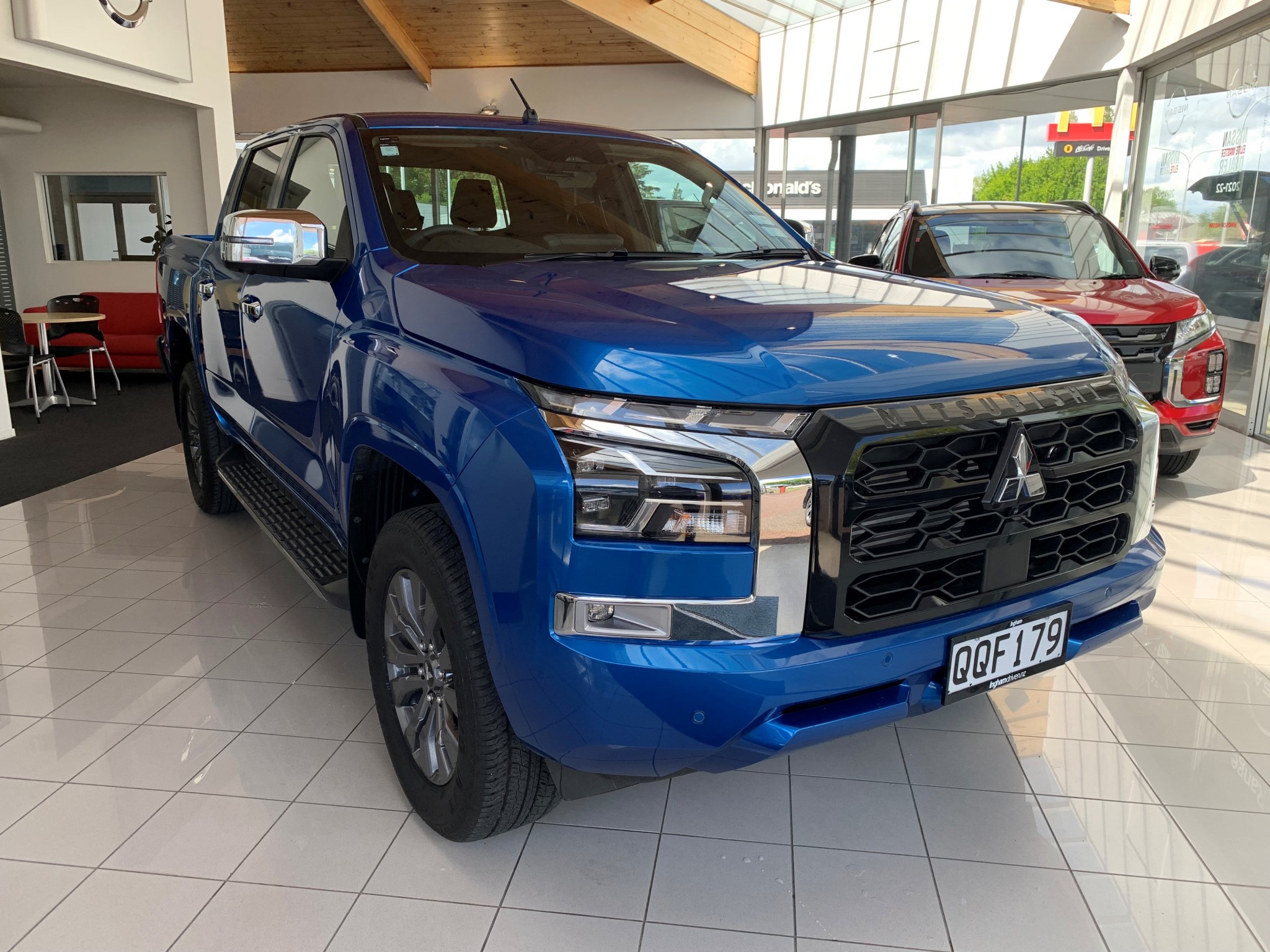 2024 Mitsubishi Triton | DC GLXR 6AT 2.4DT | 24900 | 1