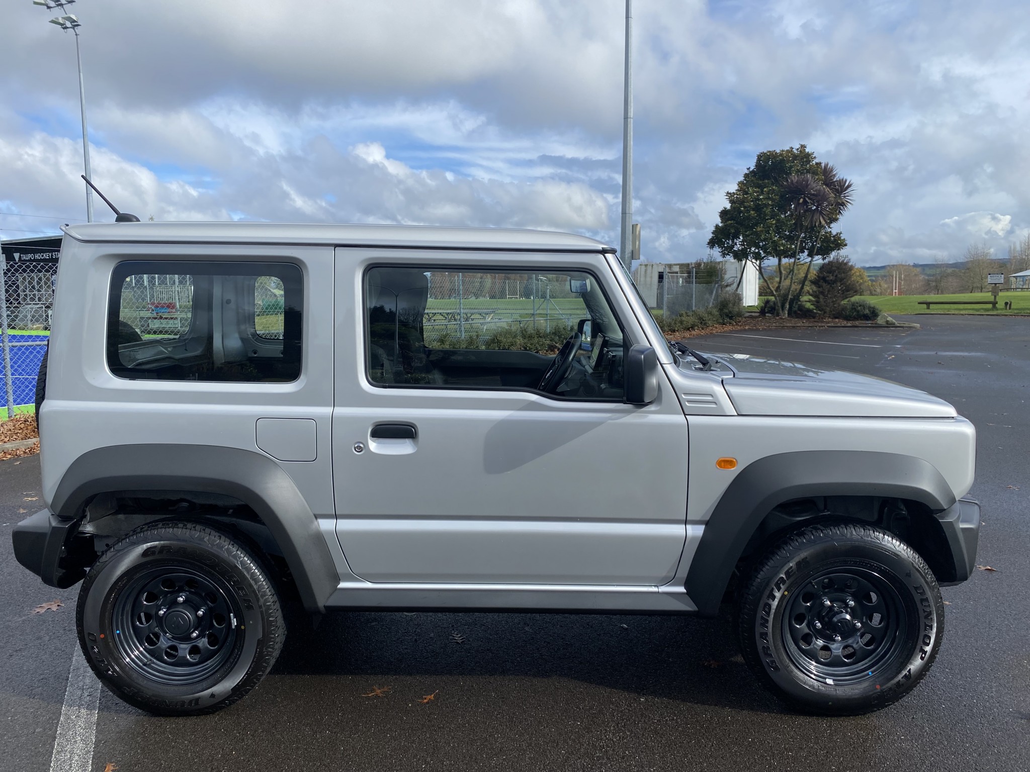 2024 Suzuki Jimny | JX Carry 1.5P | 20870 | 2