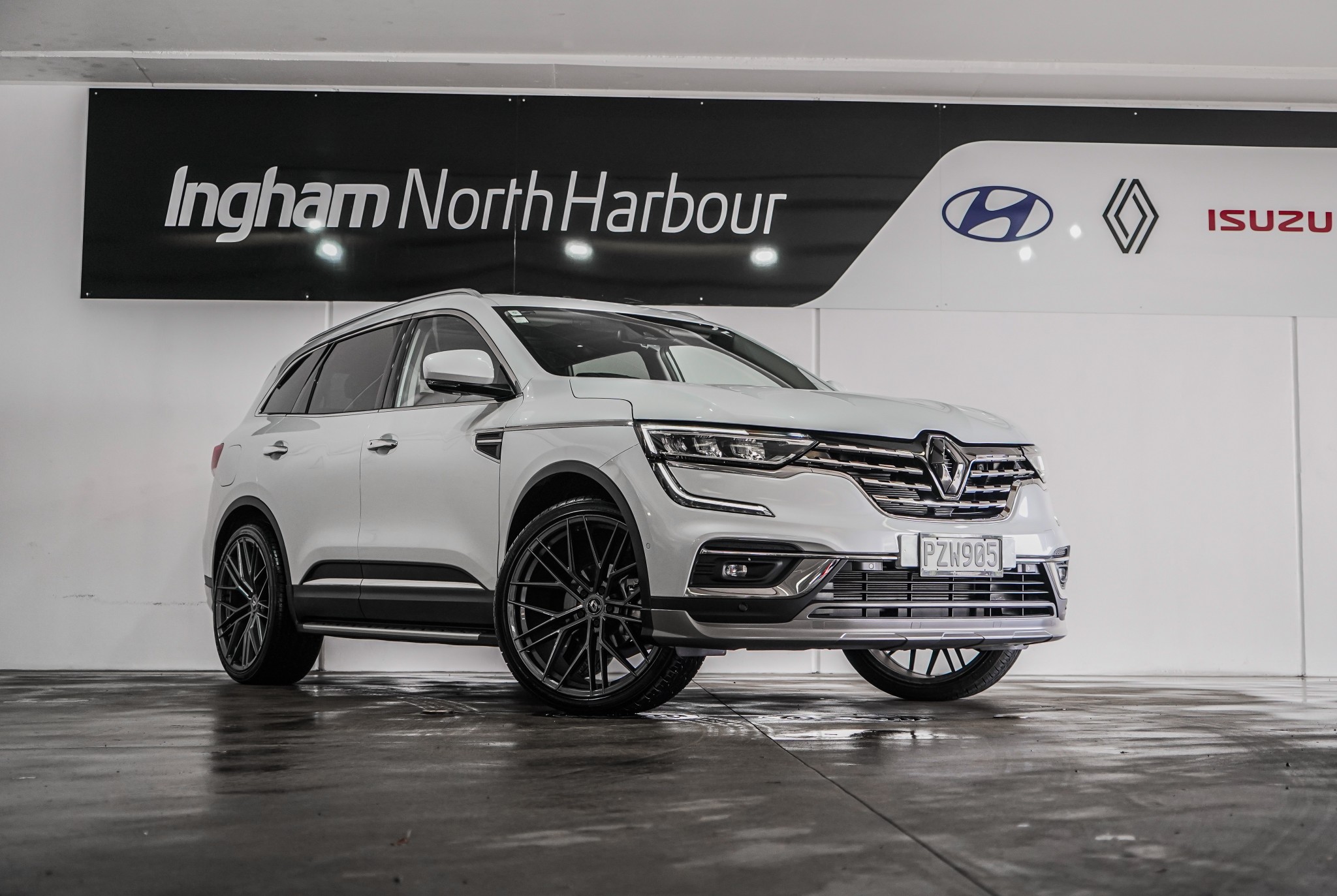 2023 Renault Koleos | INTENS SPORT 2.5P/4WD/CVT | 21062 | 1