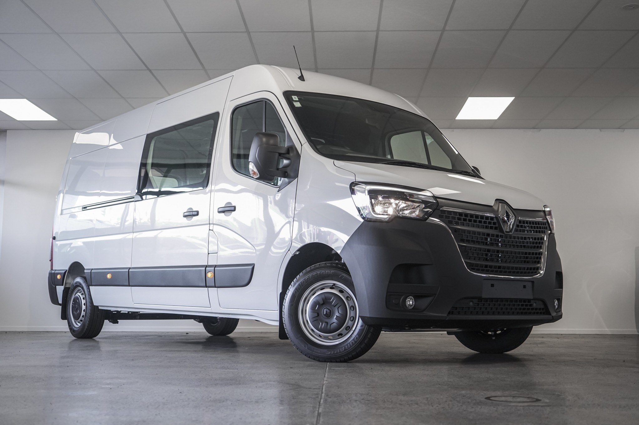 2024 Renault Master | L3H2  | 21190 | 1