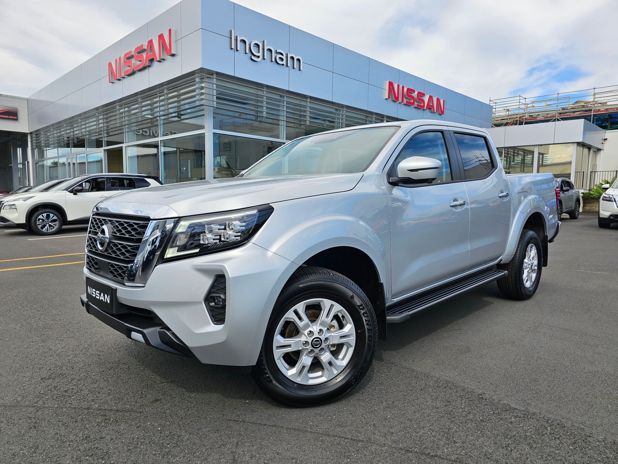 2024 Nissan Navara | ST 2WD/7AM | 22465 | 1