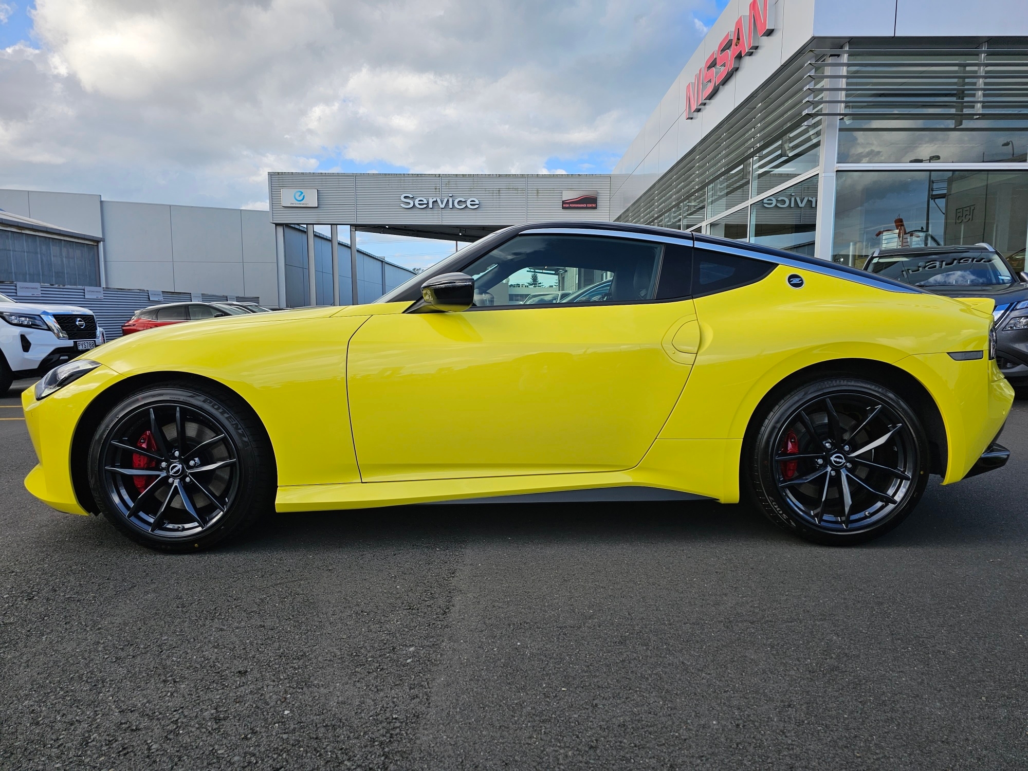 2023 Nissan Z | COUPE 3.0/6SPD | 21422 | 5