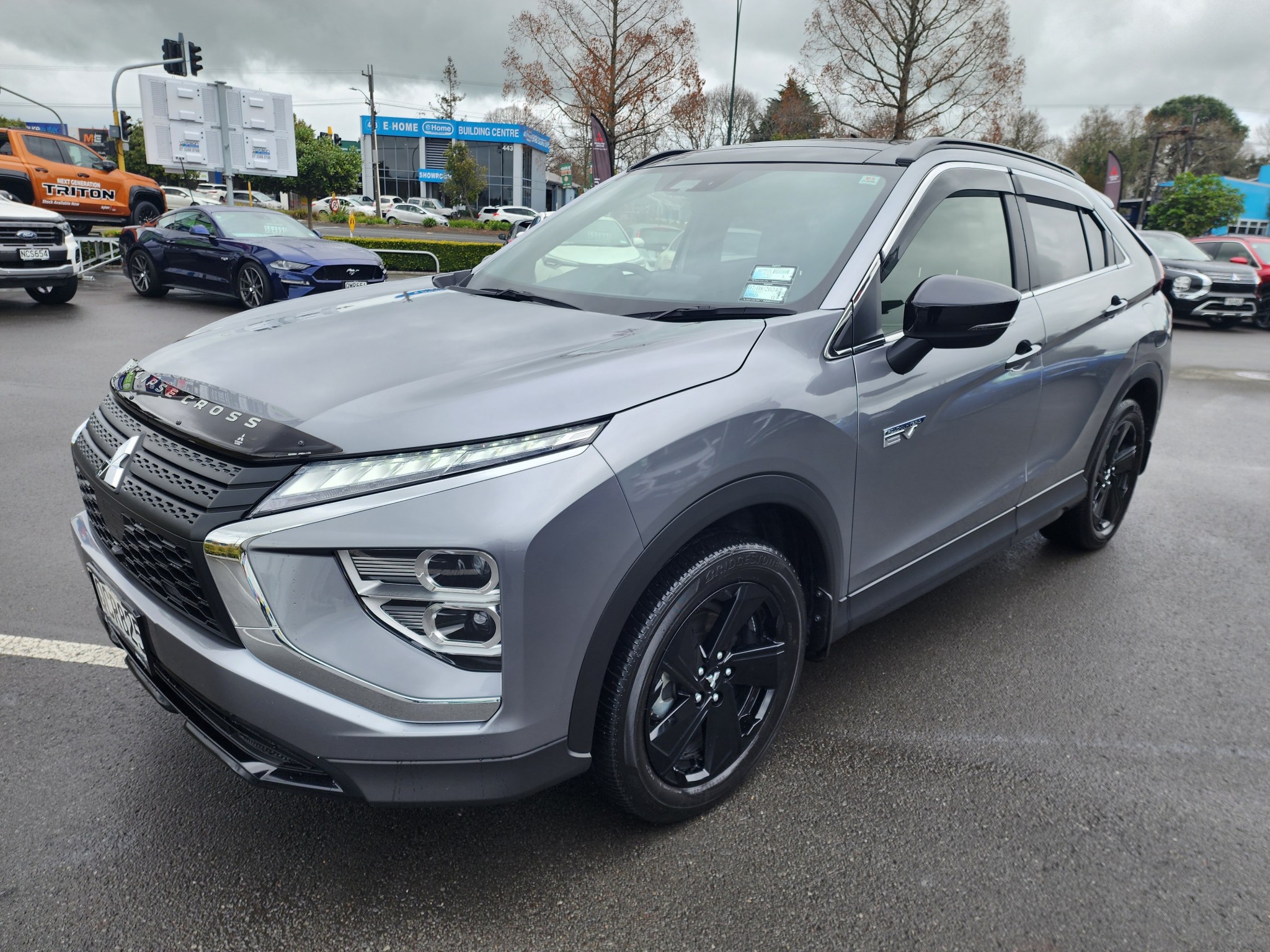 2023 Mitsubishi Eclipse Cross | SPORT PHEV 4WD | 21659 | 4