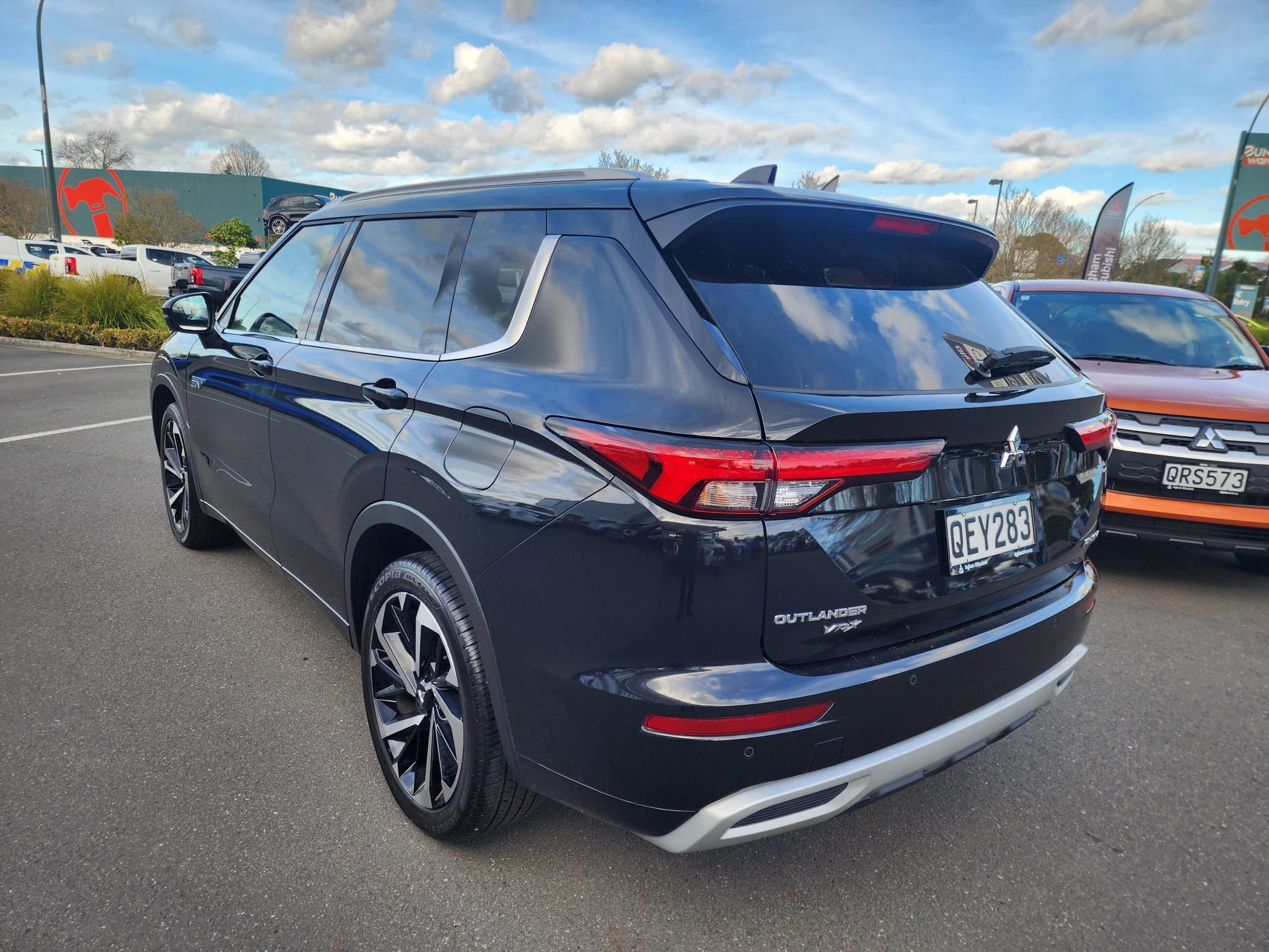 2023 Mitsubishi Outlander | VRX PHEV 4WD 7 Seat PLUG IN HYBRID SUV | 21727 | 5