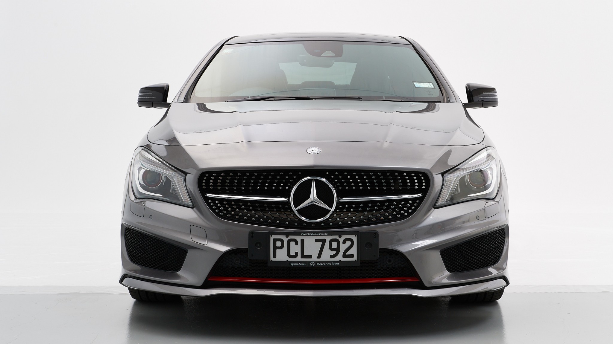 2015 Mercedes-Benz CLA 250 | CLA 250 2.0P/7AT/SL | 21918 | 3