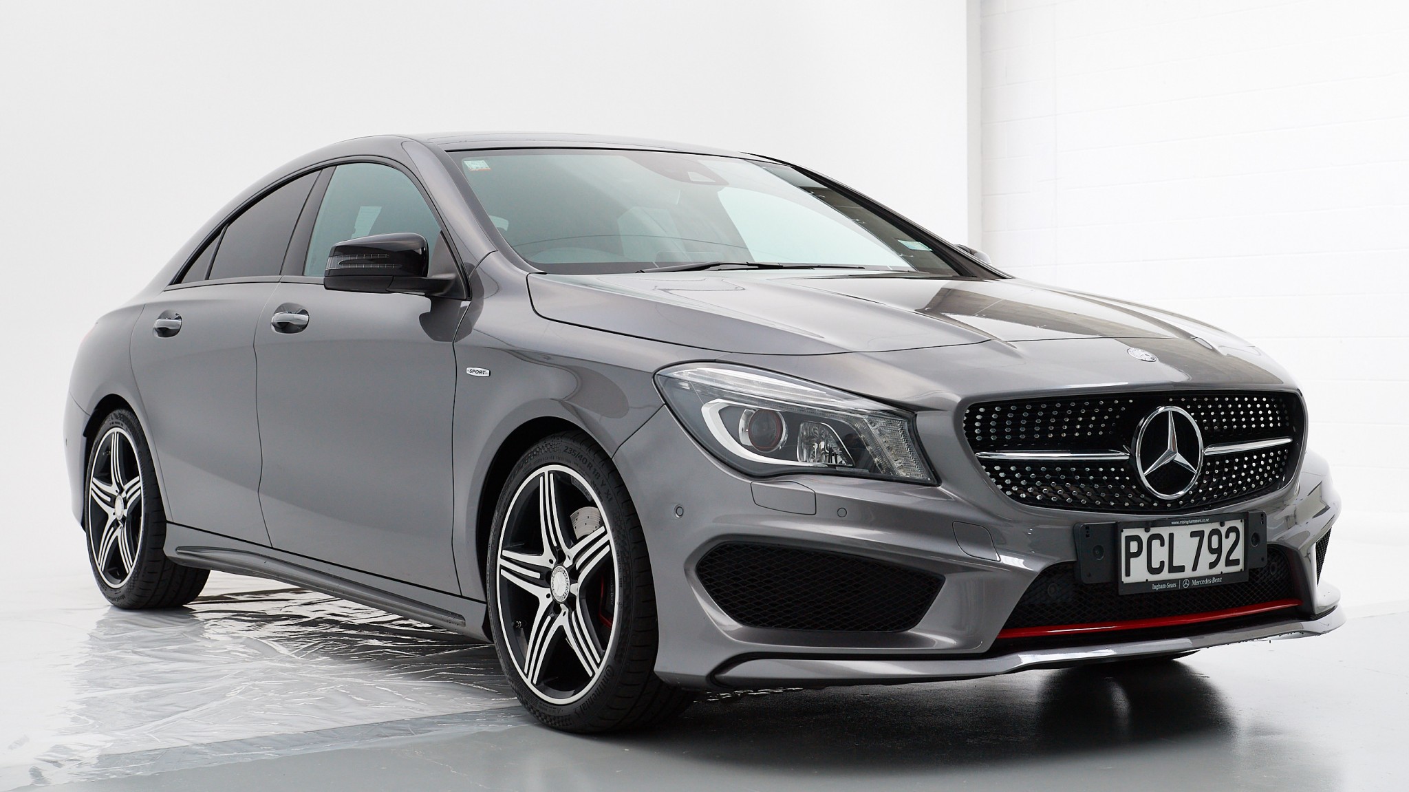 2015 Mercedes-Benz CLA 250 | CLA 250 2.0P/7AT/SL | 21918 | 4