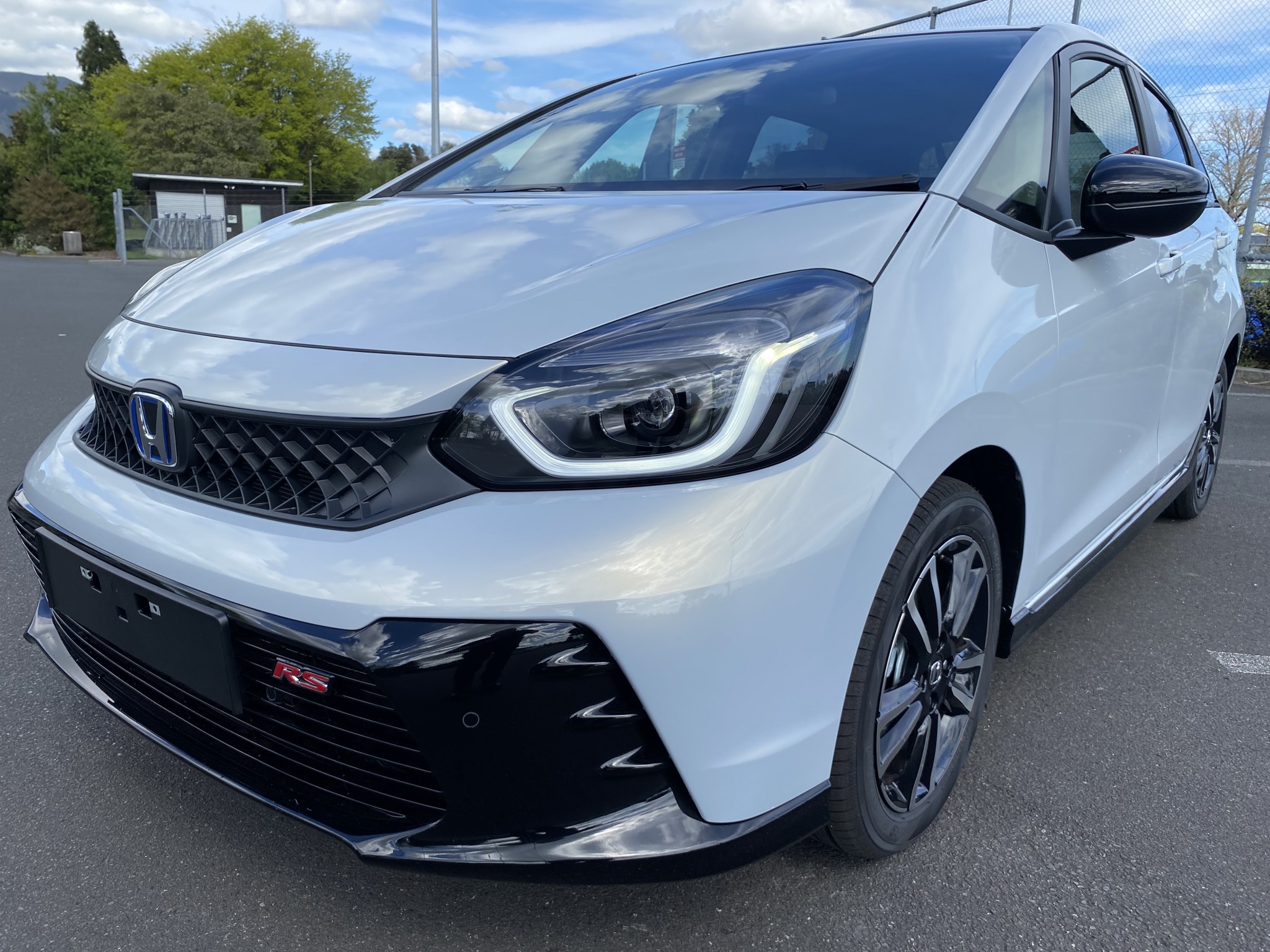 2024 Honda Jazz | E:HEV RS 1.5PH E:HEV | 22001 | 5