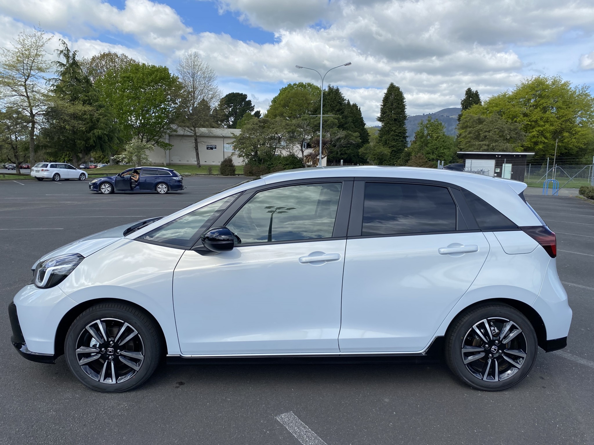 2024 Honda Jazz | E:HEV RS 1.5PH E:HEV | 22001 | 6