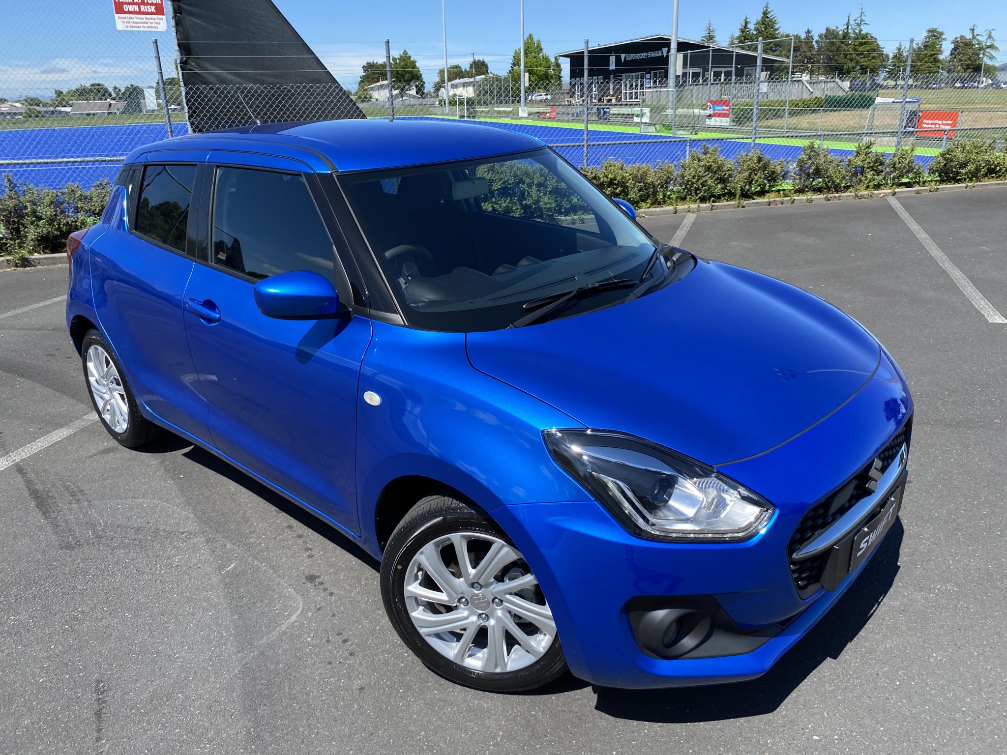 2024 Suzuki Swift | GLX HYBRID 1.2PH | 22360 | 5