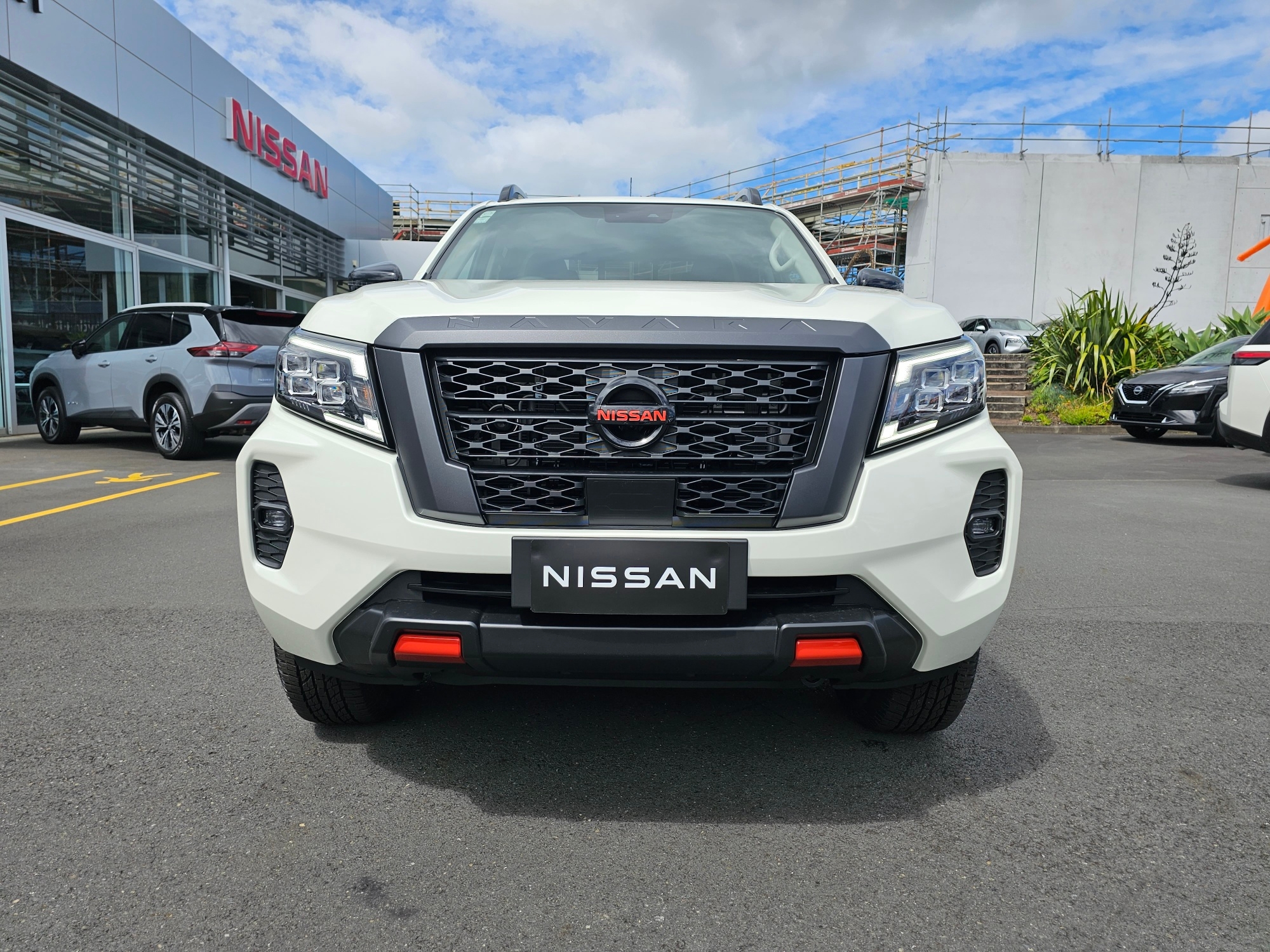 2024 Nissan Navara | PRO-4X 4WD/7AM  | 22468 | 3