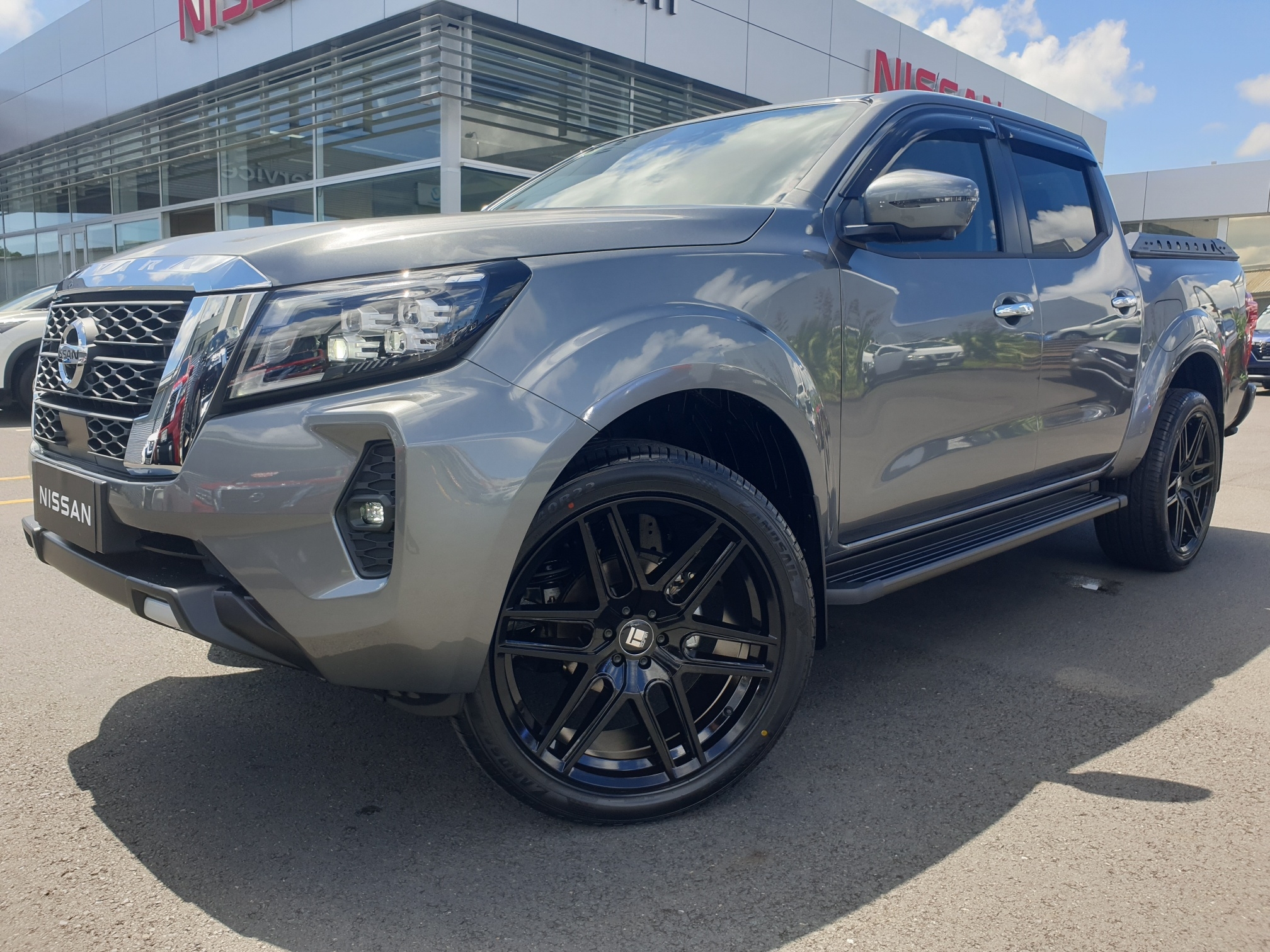 2024 Nissan Navara | PLATINUM EDITION | 22484 | 2