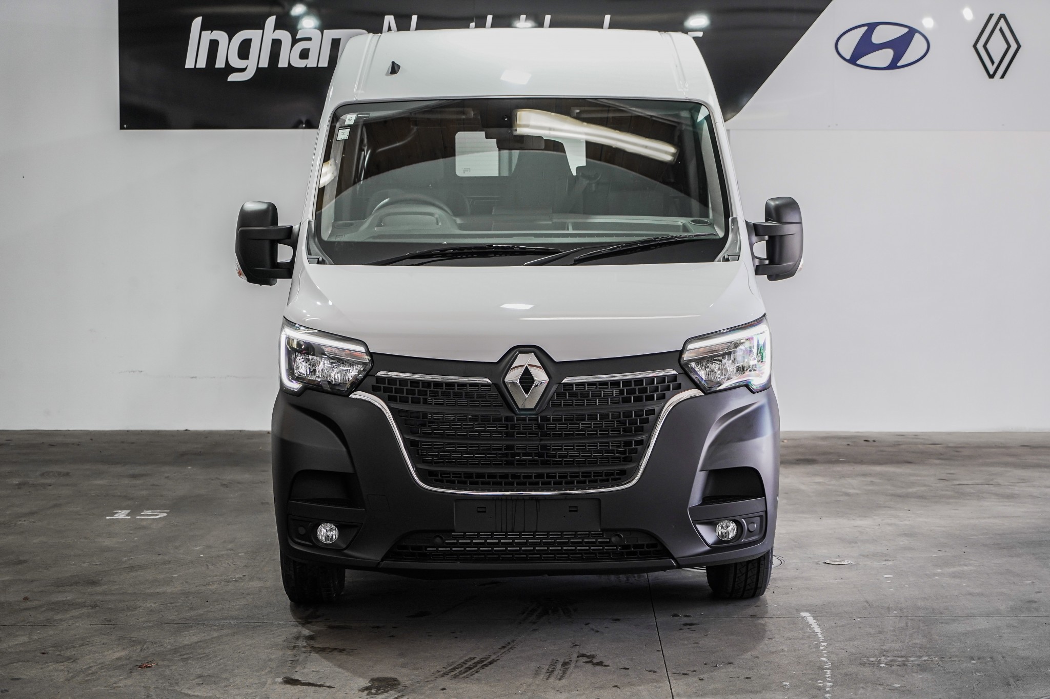 2024 Renault Master | L2H2 2.3D/6AM | 22527 | 4