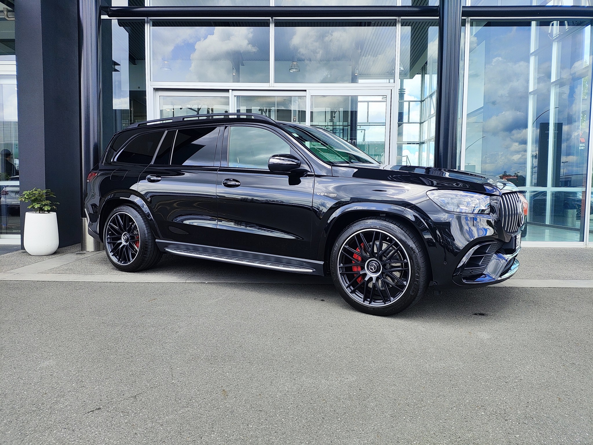 2023 Mercedes-Benz GLS 63 | AMG 4.0L V8 Bi-turbo 450KW GLS63 | 22540 | 1