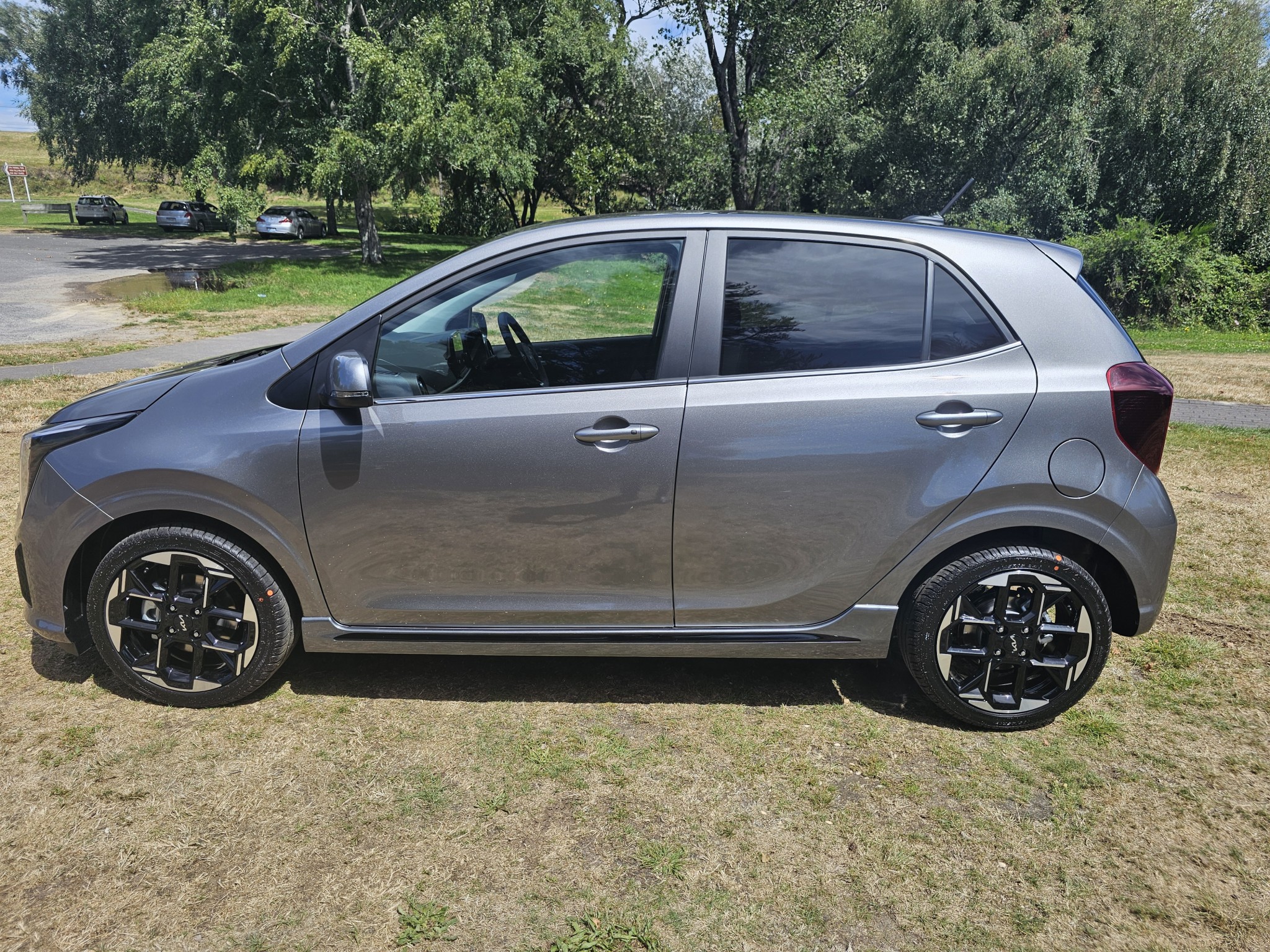 2024 Kia Picanto | GT-LINE 1.2P/4AT | 22682 | 7