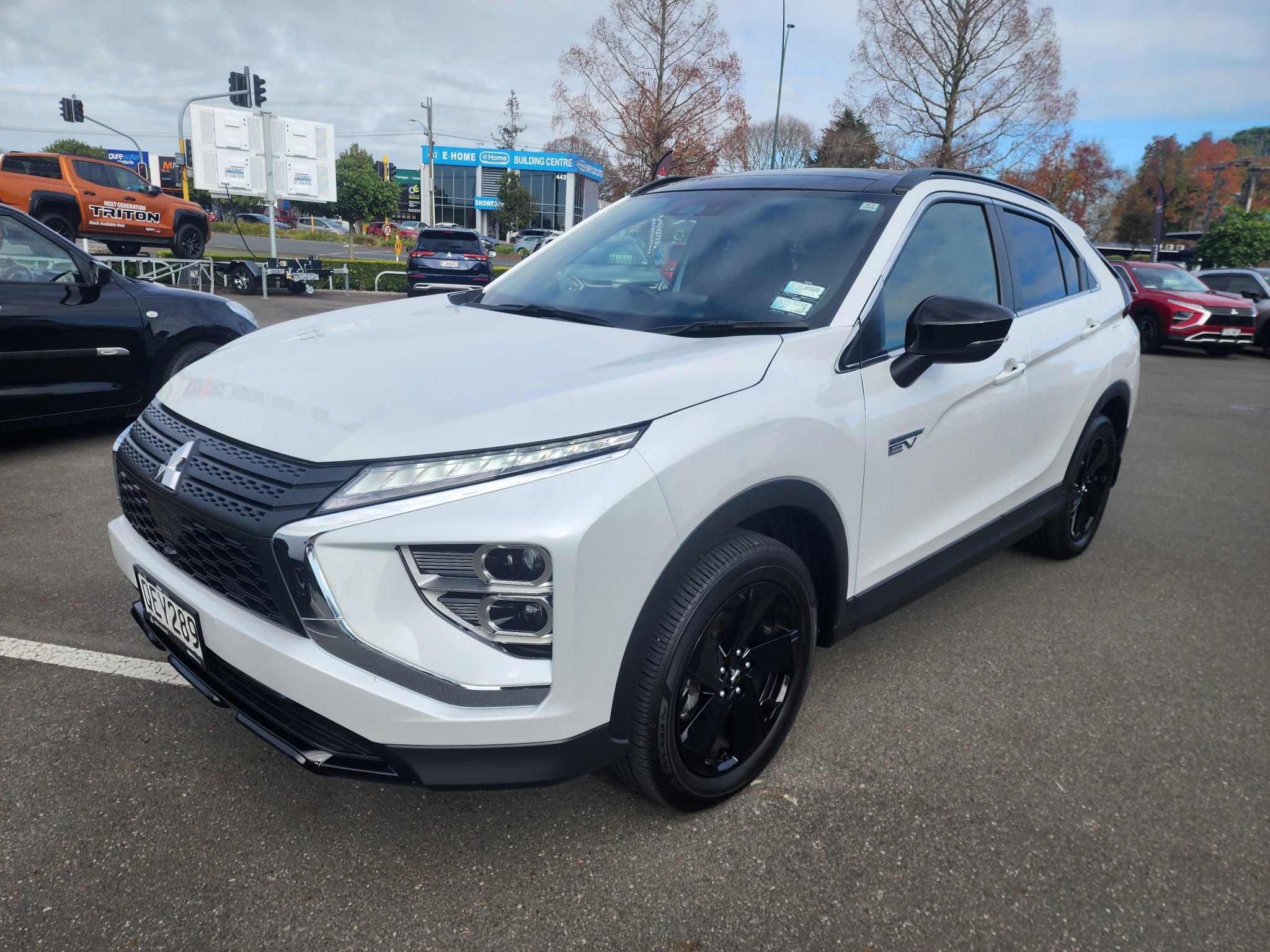 2023 Mitsubishi Eclipse Cross | Sport 2.4 PHEV 4WD | 22708 | 4