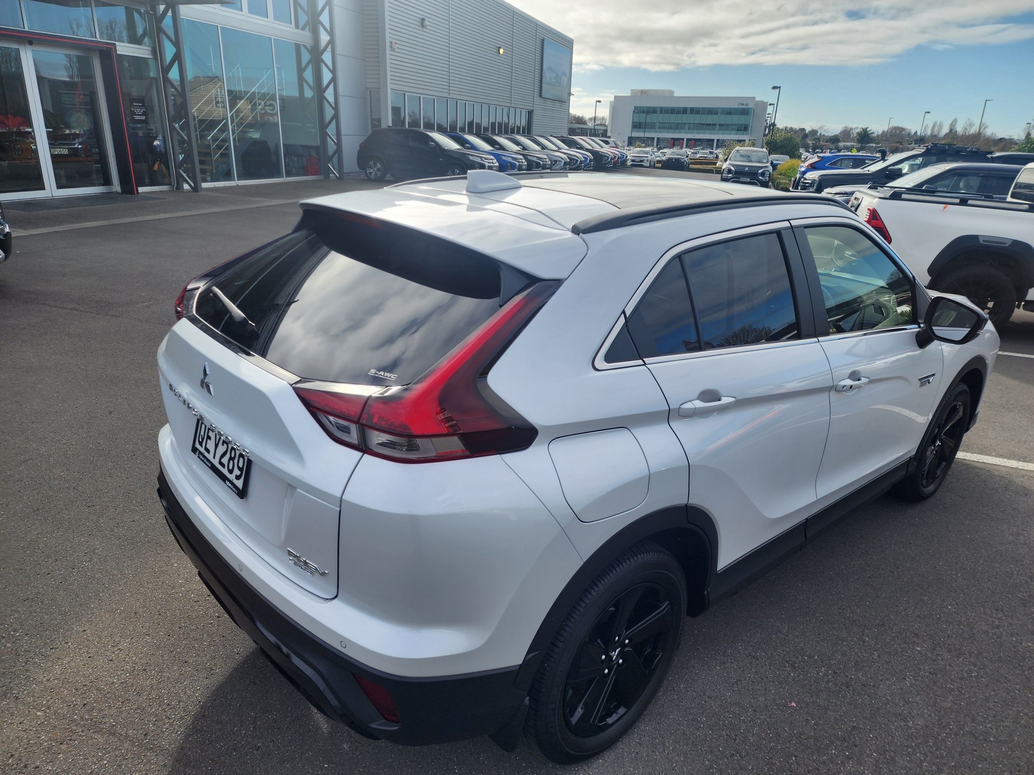 2023 Mitsubishi Eclipse Cross | Sport 2.4 PHEV 4WD | 22708 | 6