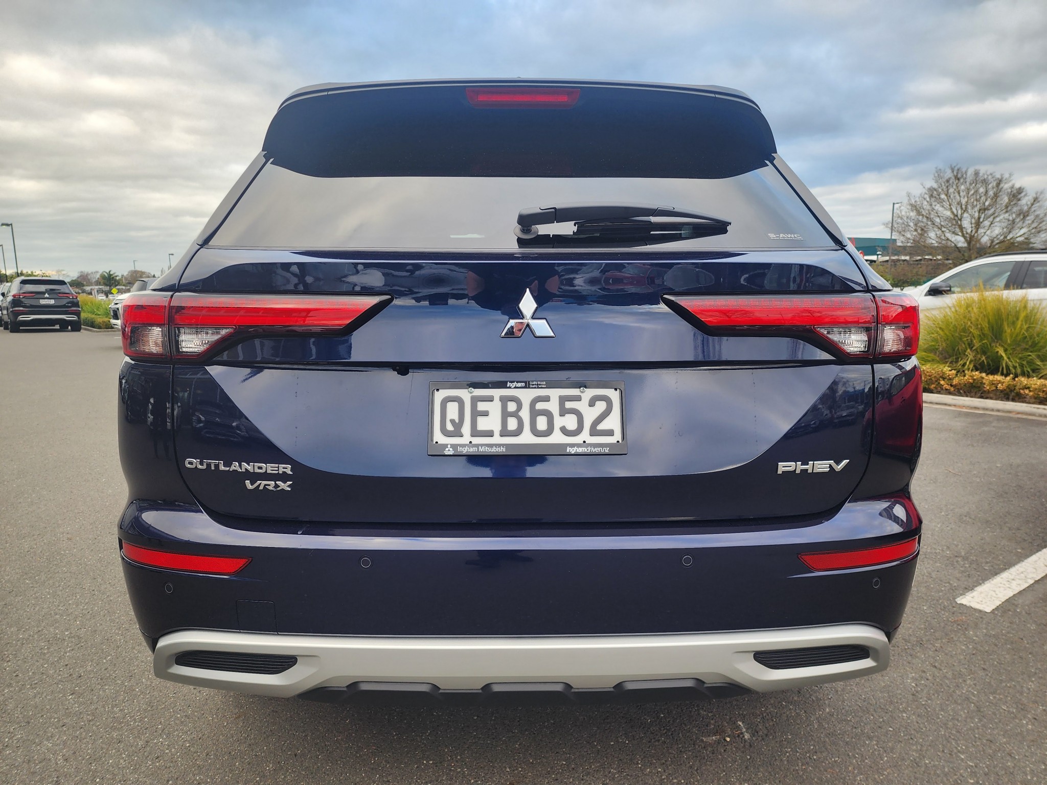 2023 Mitsubishi Outlander | VRX PHEV/4WD | 22718 | 7