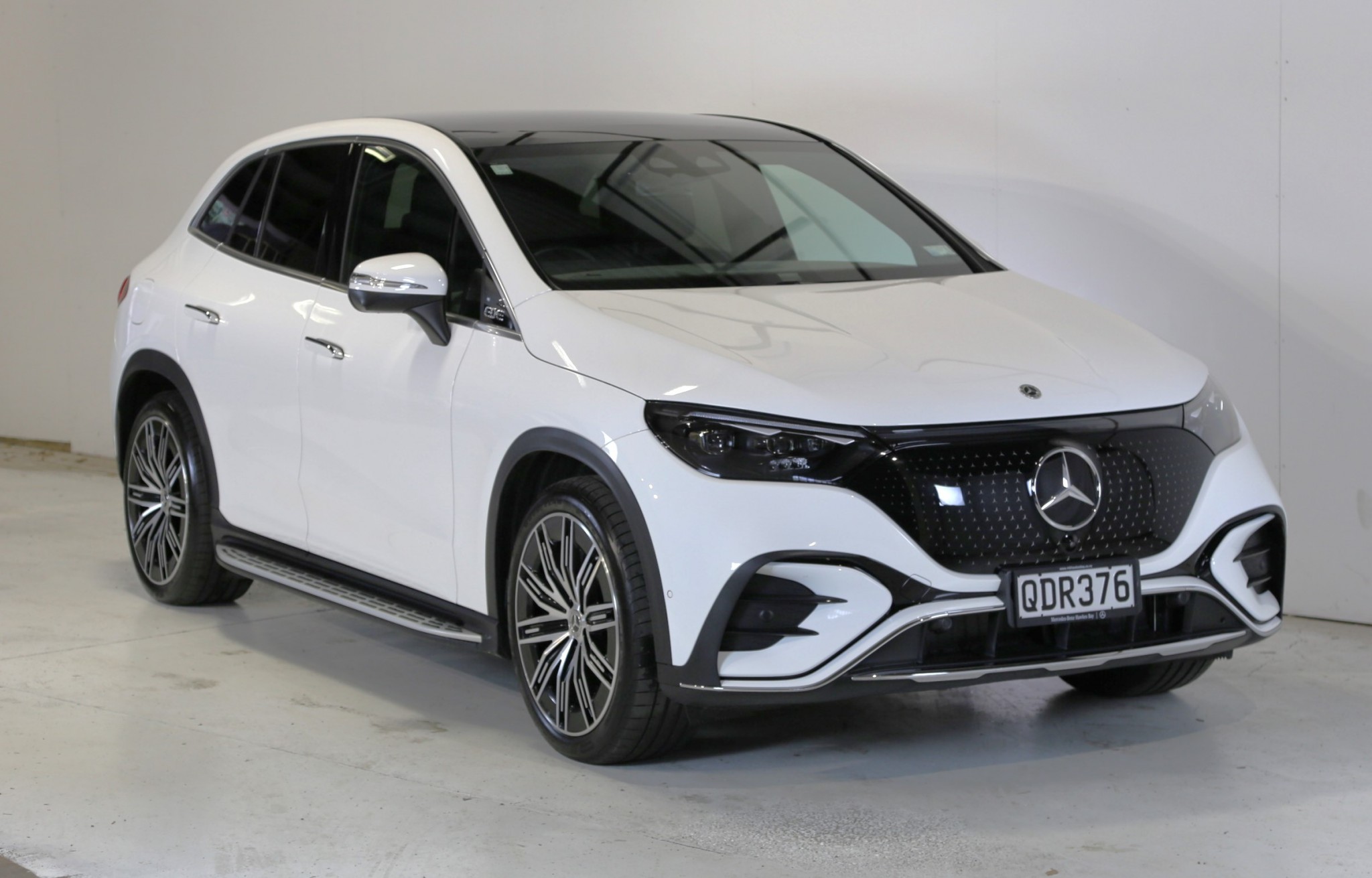 2023 Mercedes-Benz EQE | 300 SUV Demo Nz New AMG Line | 22725 | 1