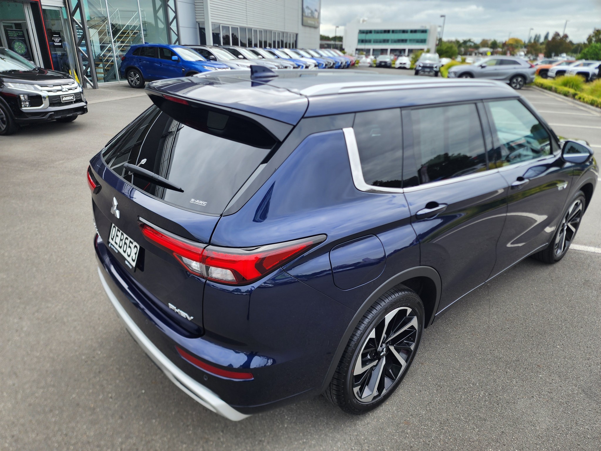 2023 Mitsubishi Outlander | VRX PHEV 4WD 7 SEATER | 22796 | 7